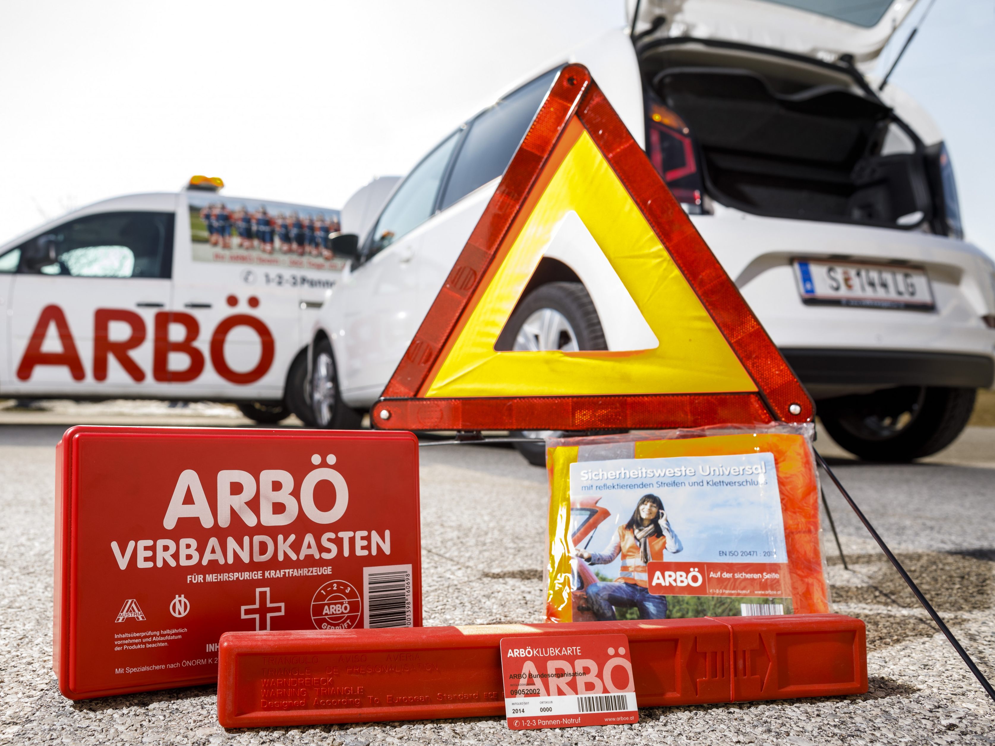 Tipps vom ARBÖ: So verhält man sich bei einem Unfall im Urlaub im Ausland richtig Tipps vom ARBÖ: So verhält man sich bei einem Unfall im Urlaub im Ausland richtig