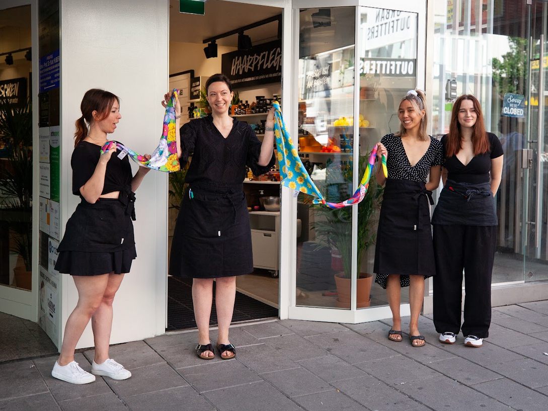 Am 24. Juni 2022 erfolgte in der Lush-Filiale auf der Wiener Mariahilfer Straße die Neueröffnung im neuen Design. Am 24. Juni 2022 erfolgte in der Lush-Filiale auf der Wiener Mariahilfer Straße die Neueröffnung im neuen Design.