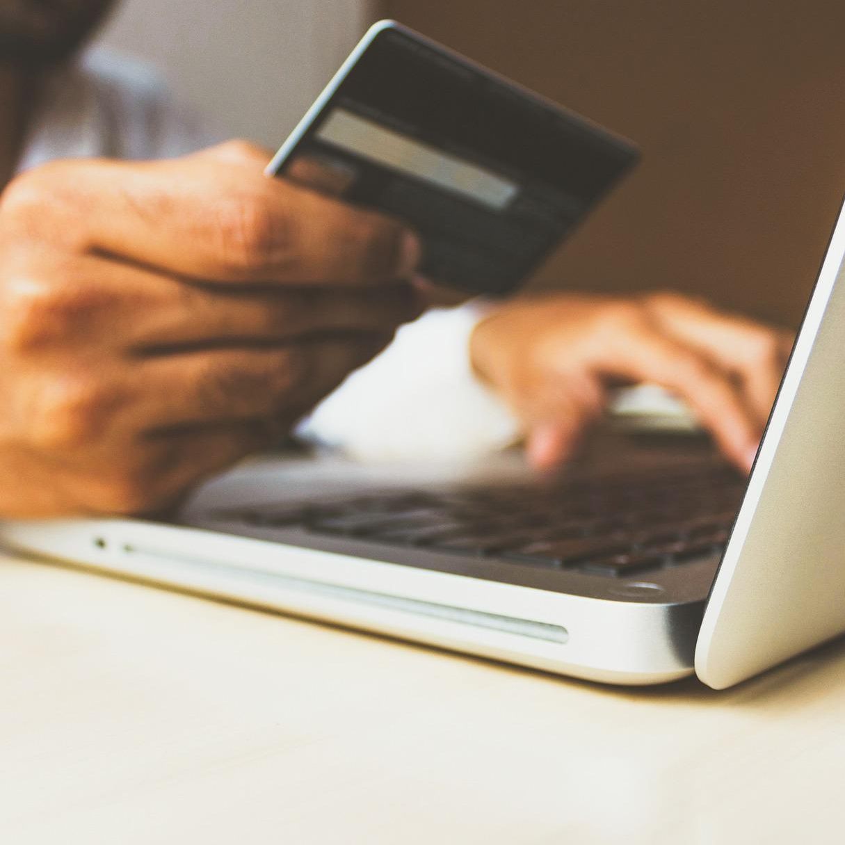 In Österreich liefen letztes Jahr 16 Prozent des Einzelhandels online.