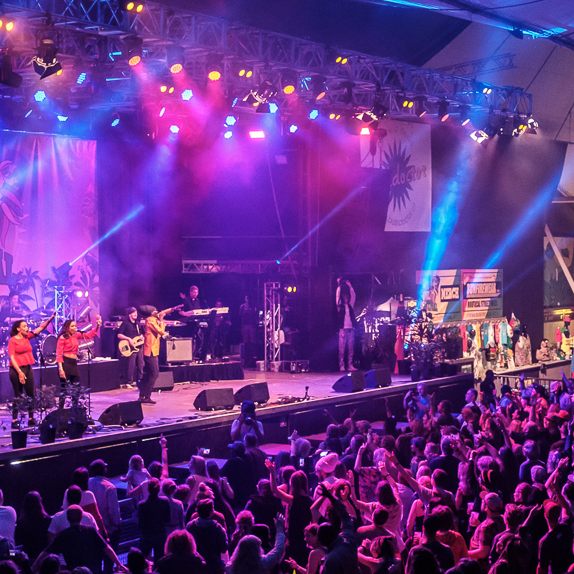 Im August erlebt Wiesen im Burgenland das One Love Festival 2022.