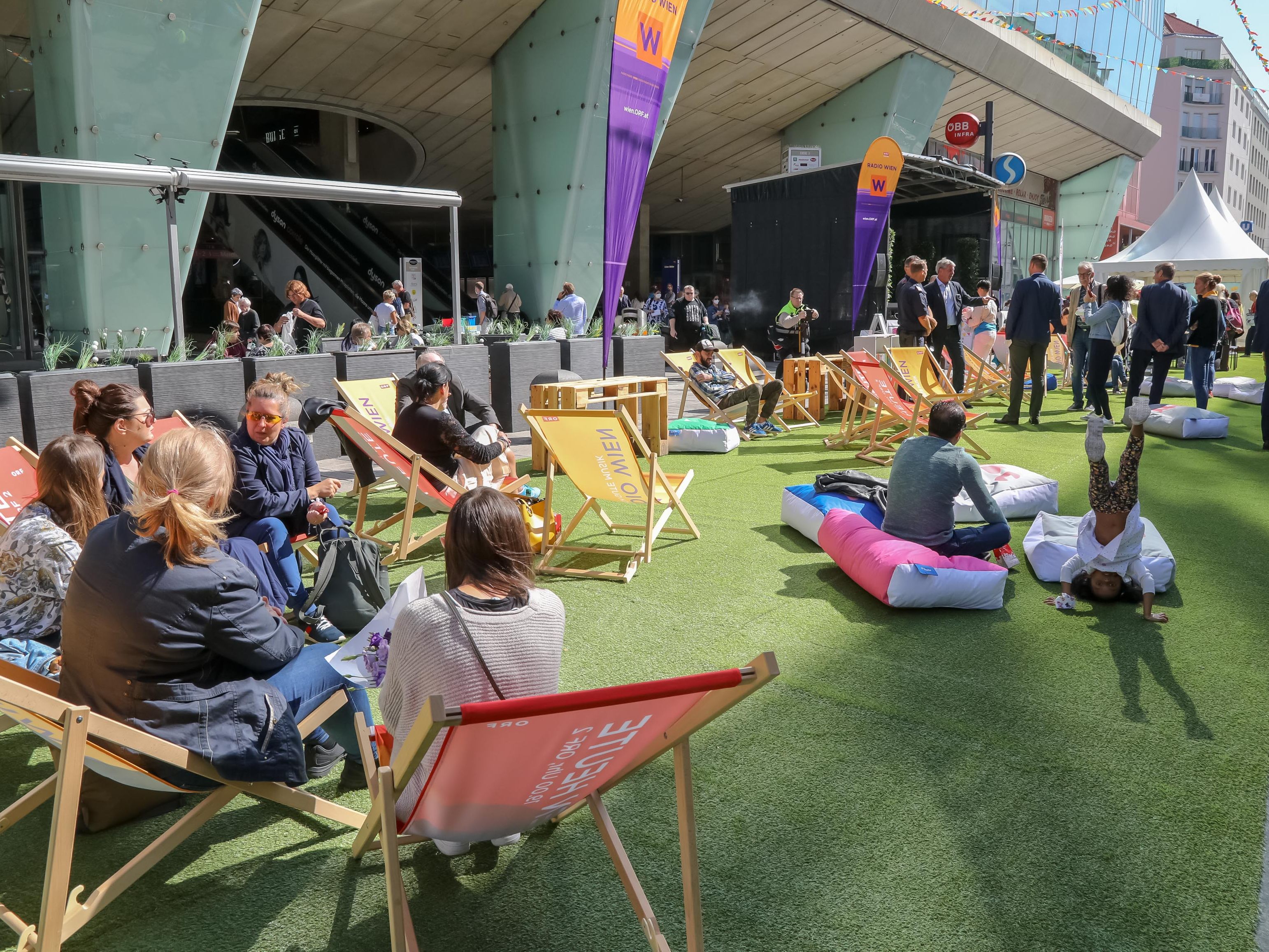 Das Landstraßenfest 2022 verwandelt Wien Mitte in ein Festivalgelände.