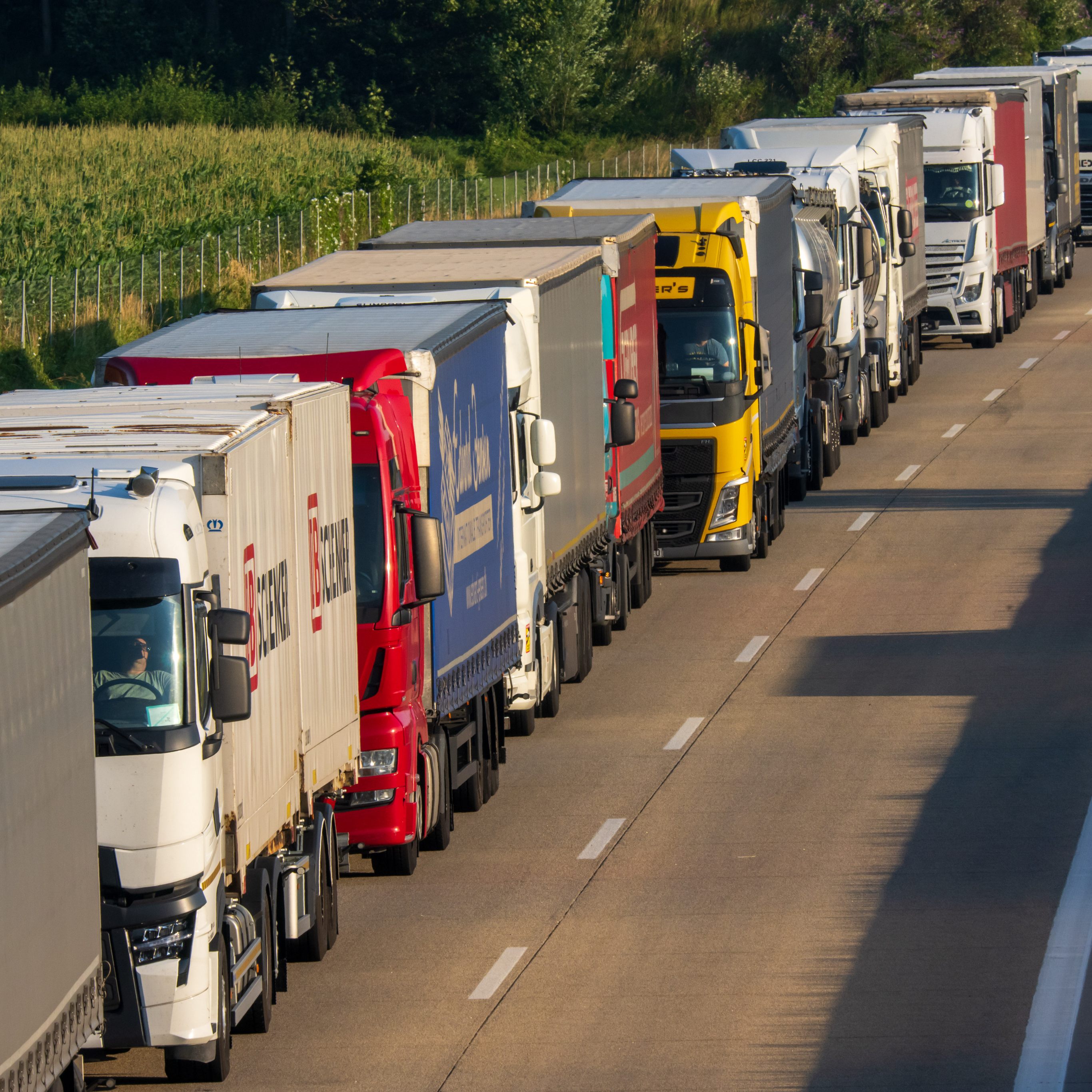 Transporteure fordern Gewerbediesel und Hilfen bei CO2-Bepreisung.