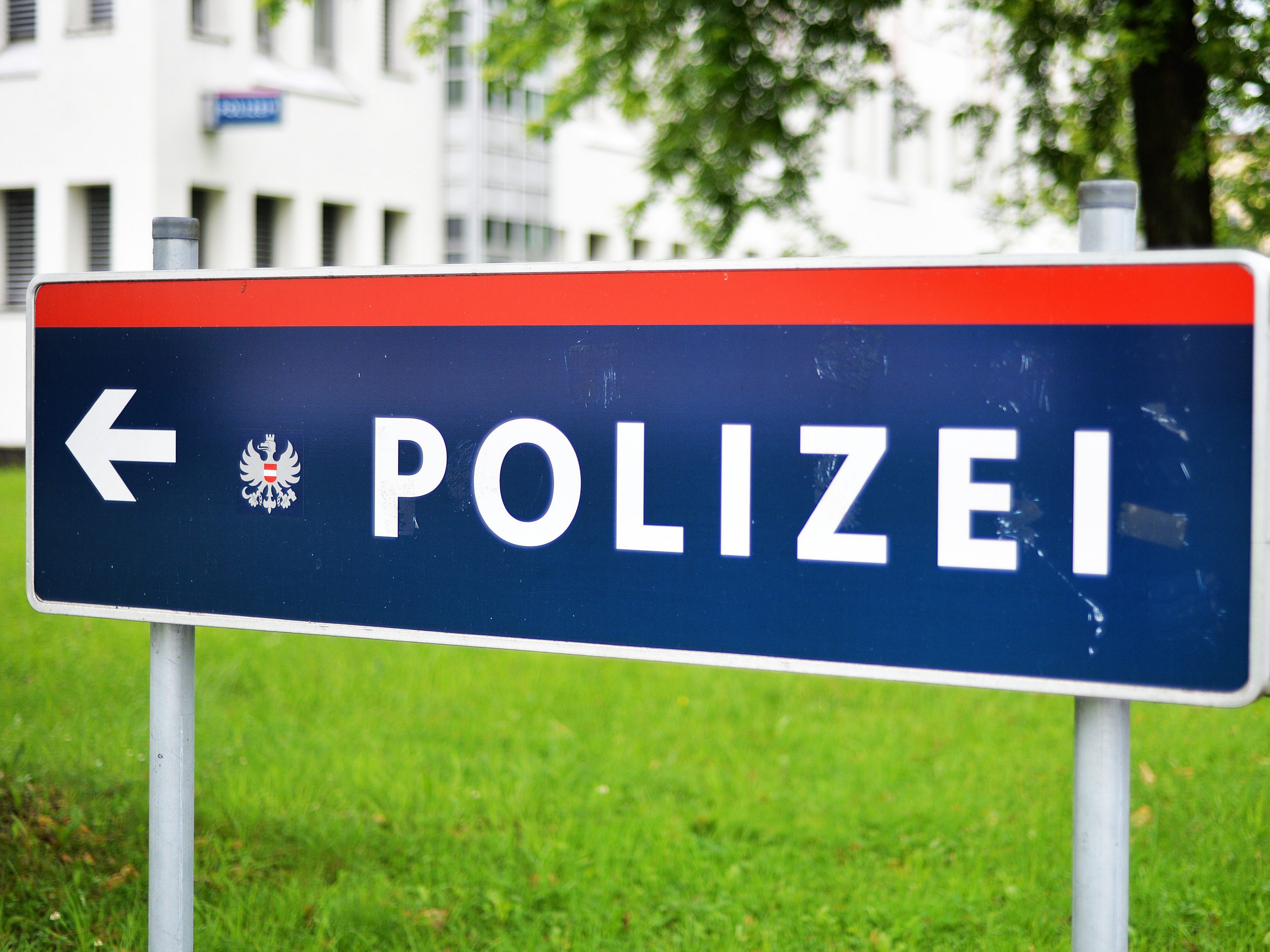 Am Dienstag waren zahlreiche Websites der Polizei und die Seite des Innenministeriums nicht erreichbar.