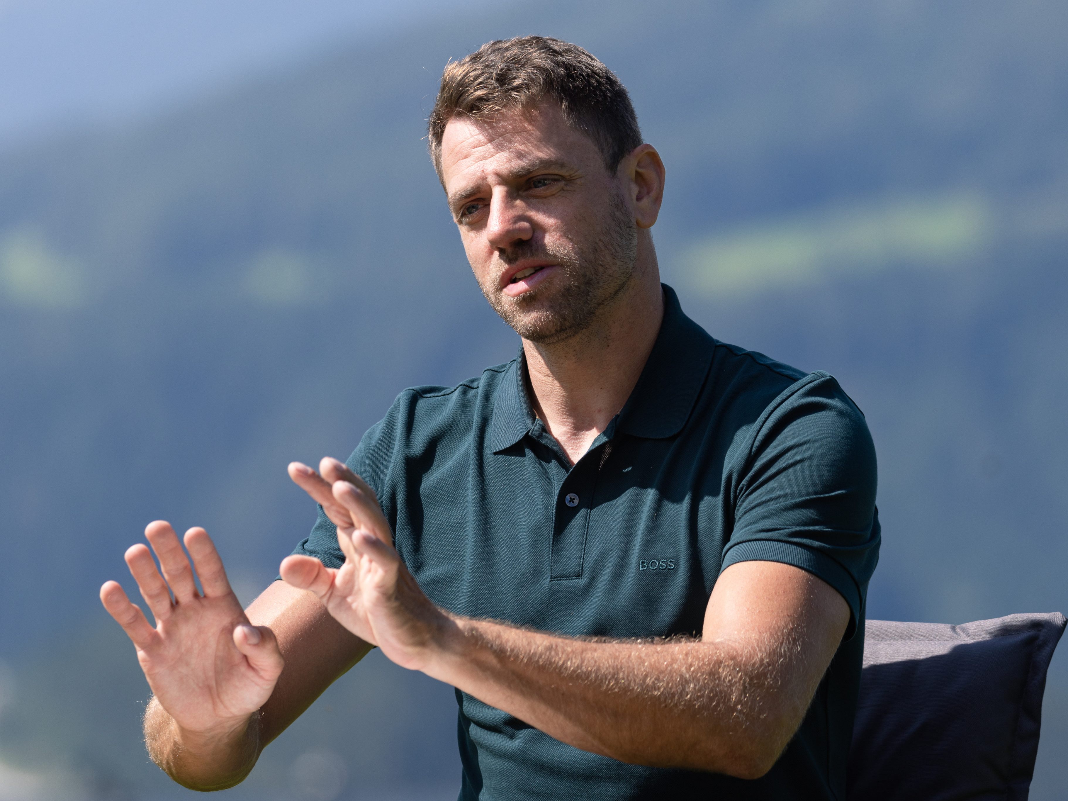 Der Grünen-Kandidat für die Tirol-Wahl, Gebi Mair, stuft die ÖVP im Bund als "instabil" ein. Der Grünen-Kandidat für die Tirol-Wahl, Gebi Mair, stuft die ÖVP im Bund als "instabil" ein.
