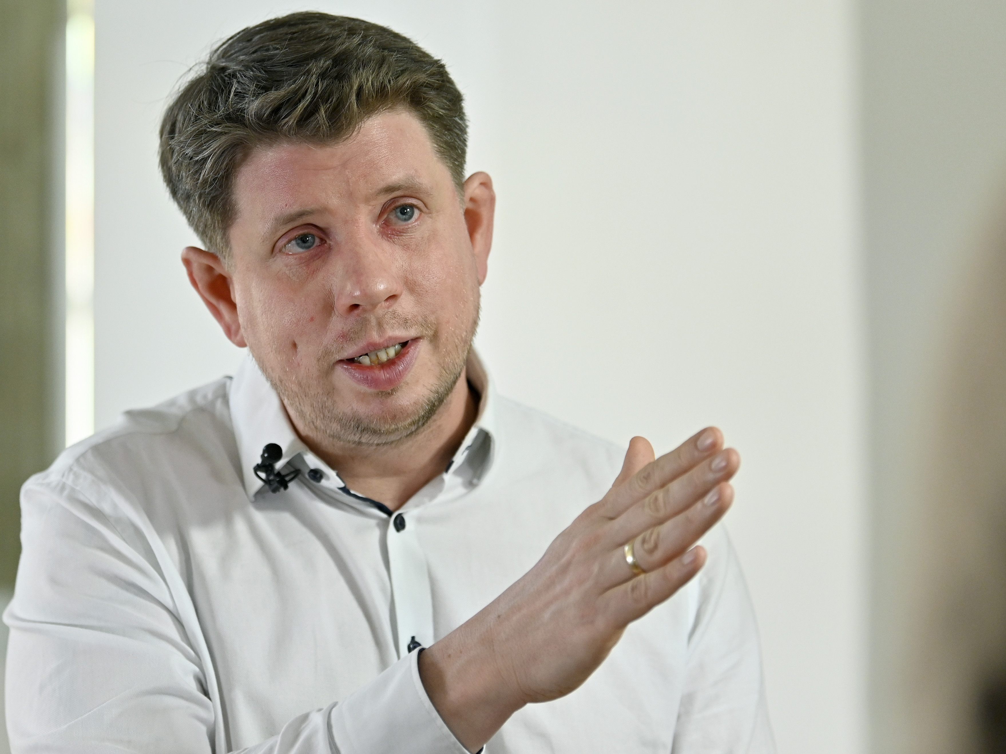 Corona-Experte Klimek befürwortet den Normalbetrieb an Schulen. Corona-Experte Klimek befürwortet den Normalbetrieb an Schulen.