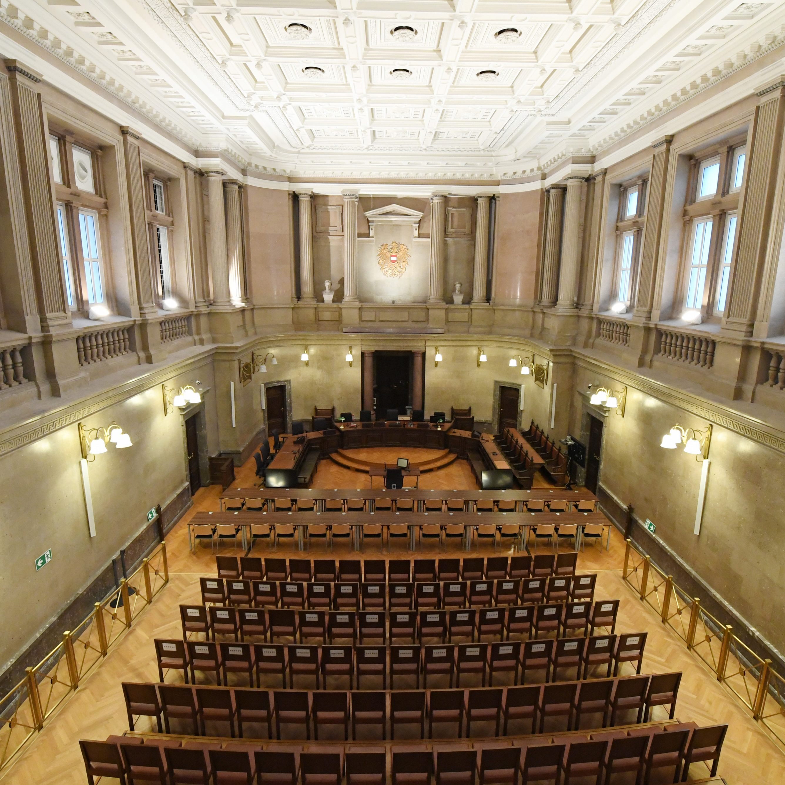 Lobbyist Mensdorff-Pouilly muss sich wegen Geldwäscherei am Wiener Landesgericht verantworten.