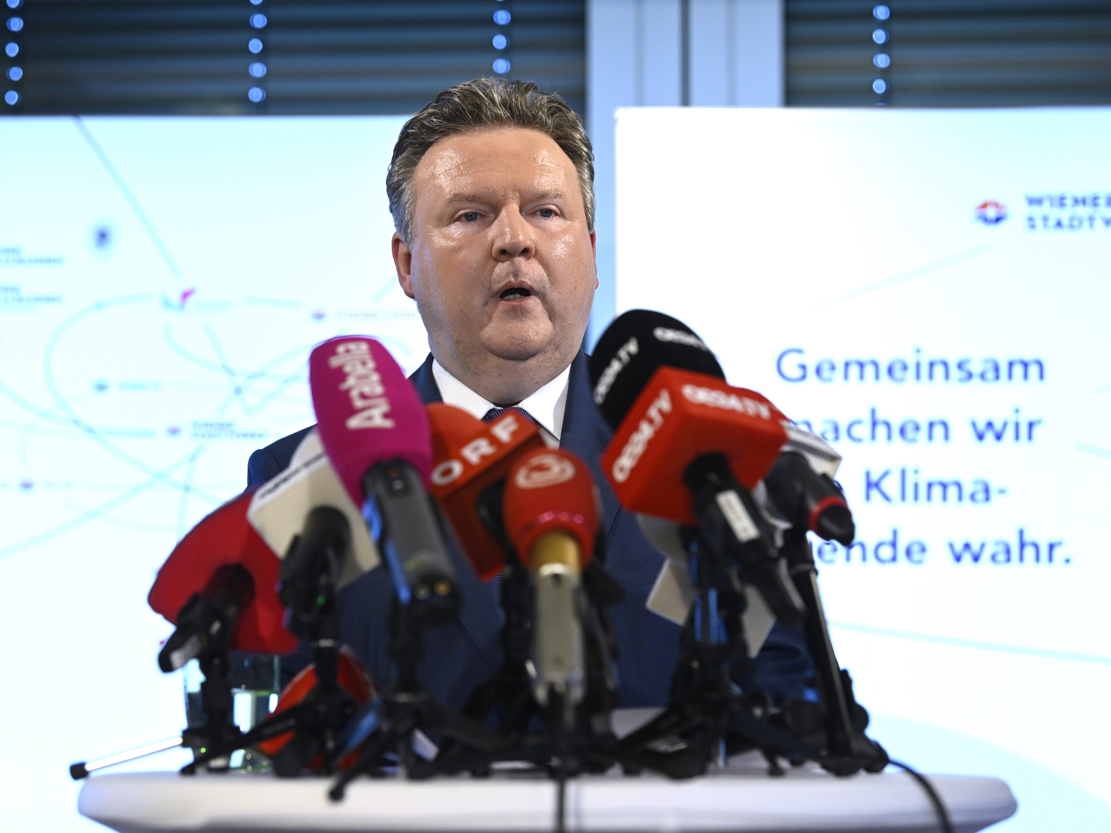 Ludwig kündigt Prüfung durch Stadtrechnungshof an.