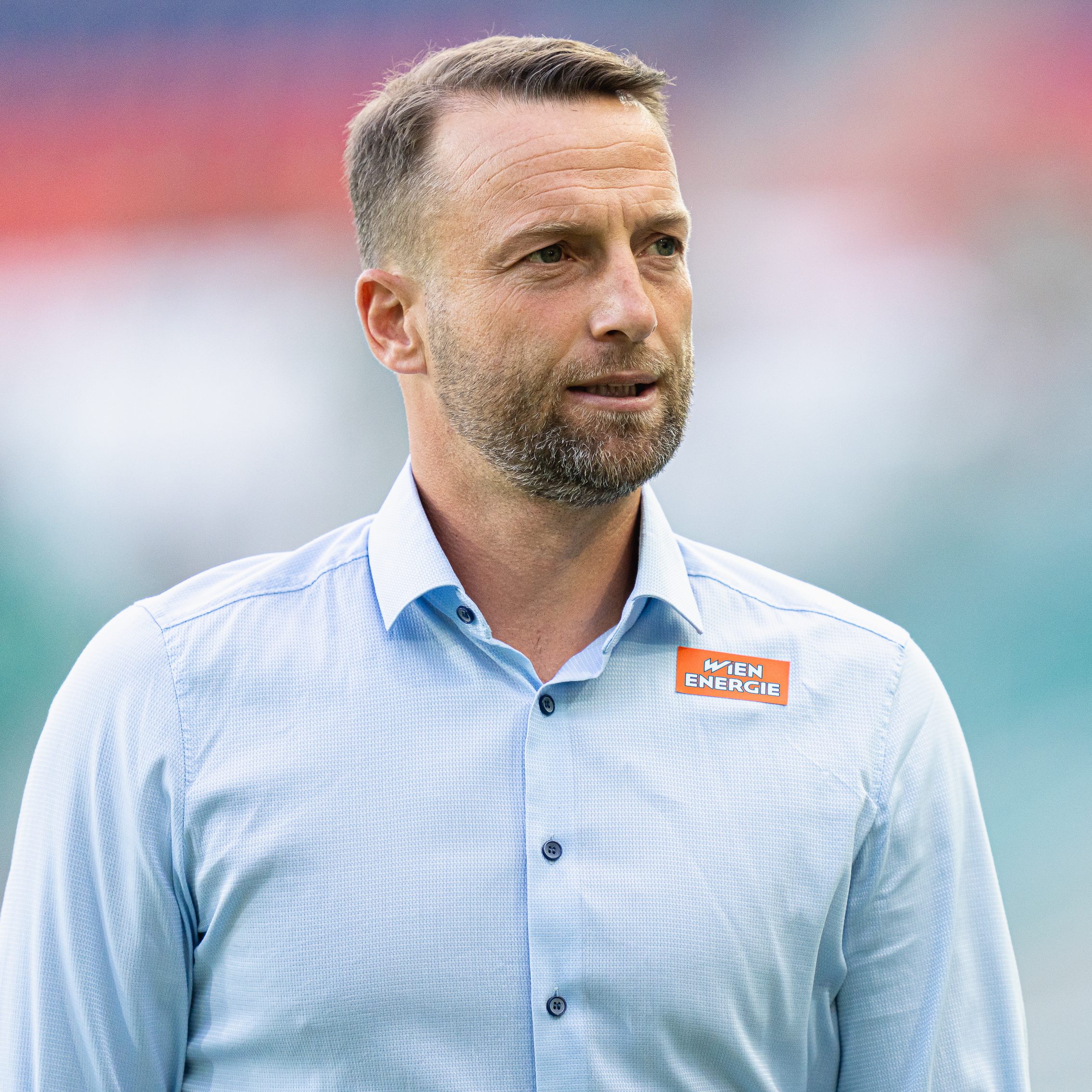 Rapid-Trainer Ferdinand Feldhofer war nach dem Treffer von Burgstaller gegen Neftci Baku erleichtert.