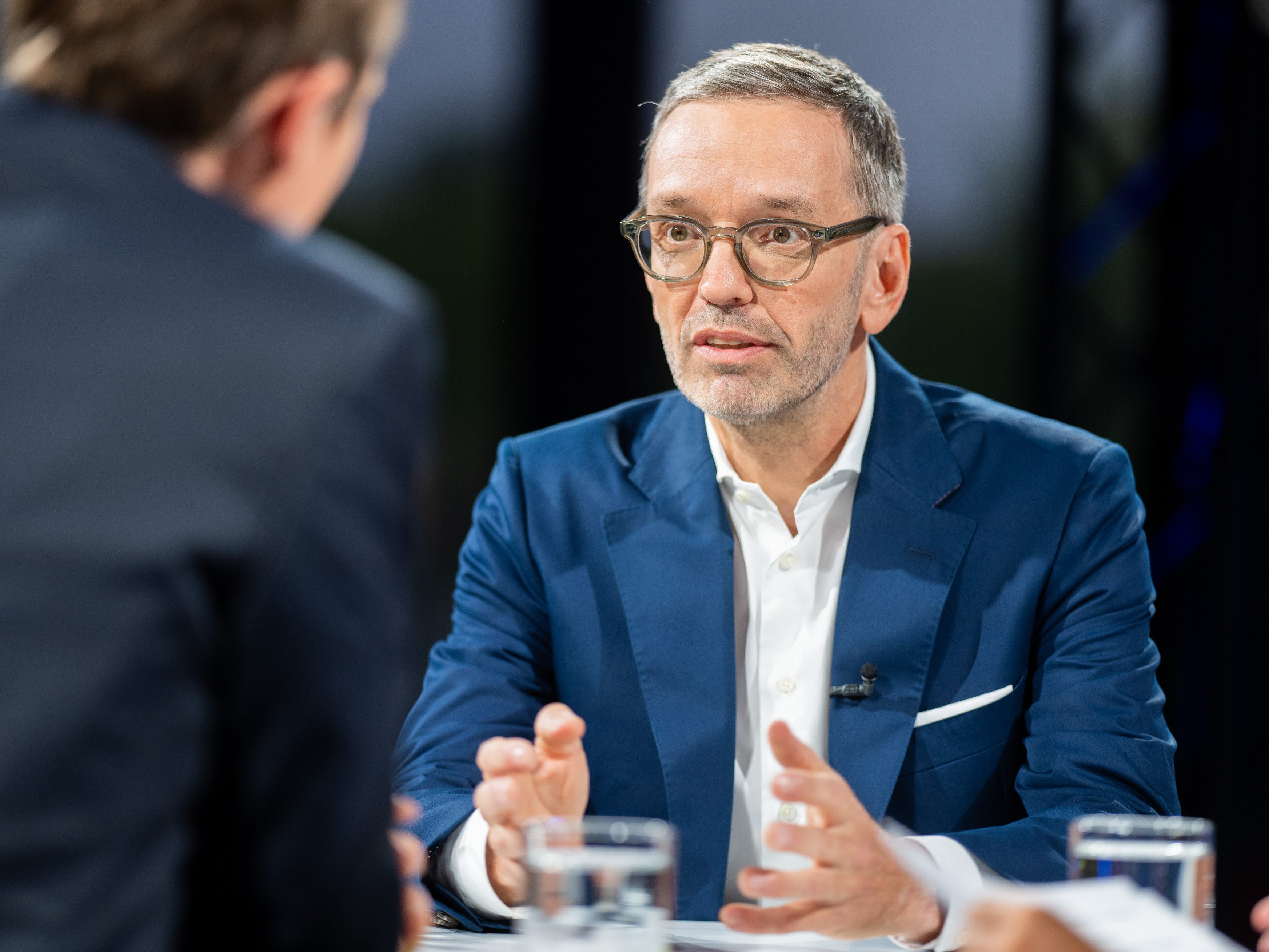 FPÖ-Chef Herbert Kickl ersucht um Verständnis für Russland.