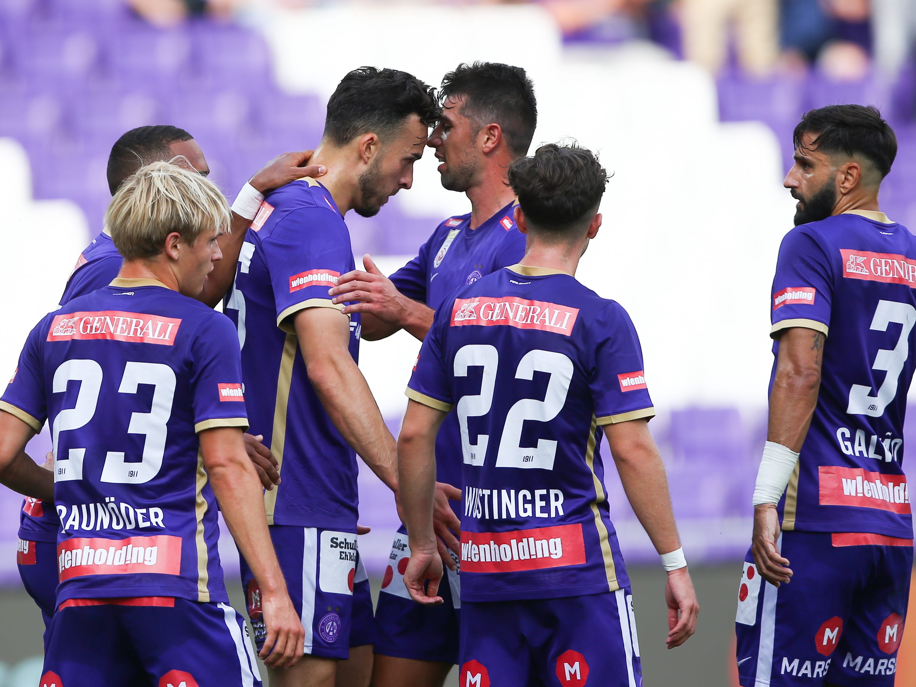 Austria Wien tritt am Donnerstag in der Quali zur Fußball-Europa-League gegen Fenerbahce an. Austria Wien tritt am Donnerstag in der Quali zur Fußball-Europa-League gegen Fenerbahce an.