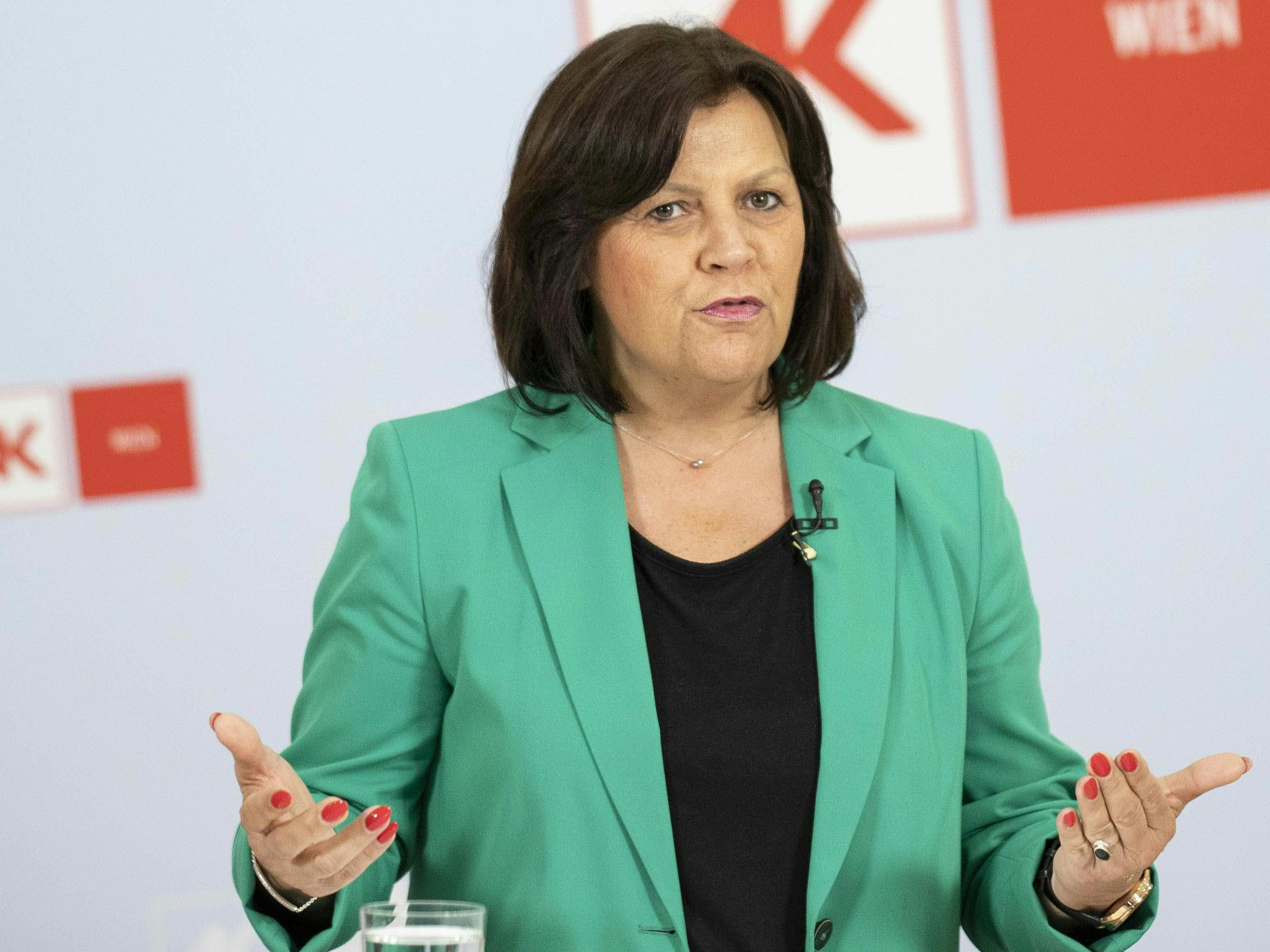 AK-Präsidentin Renate Anderl kündigte einen Antrag zur Einsetzung der Preiskommission an.