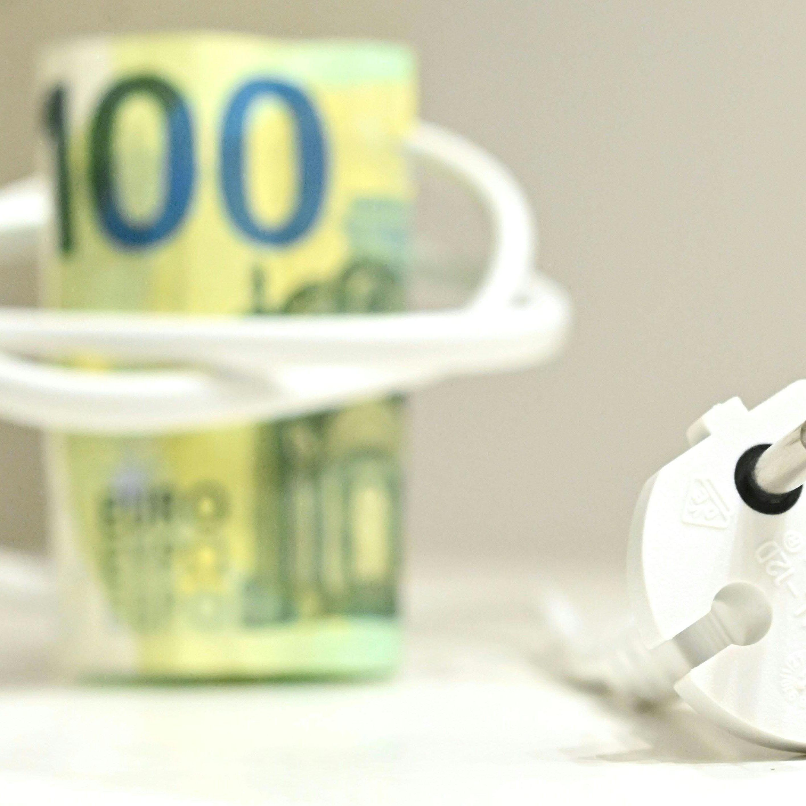 Der Klima- und Anti-Teuerungsbonus soll schon im September ausbezahlt werden.