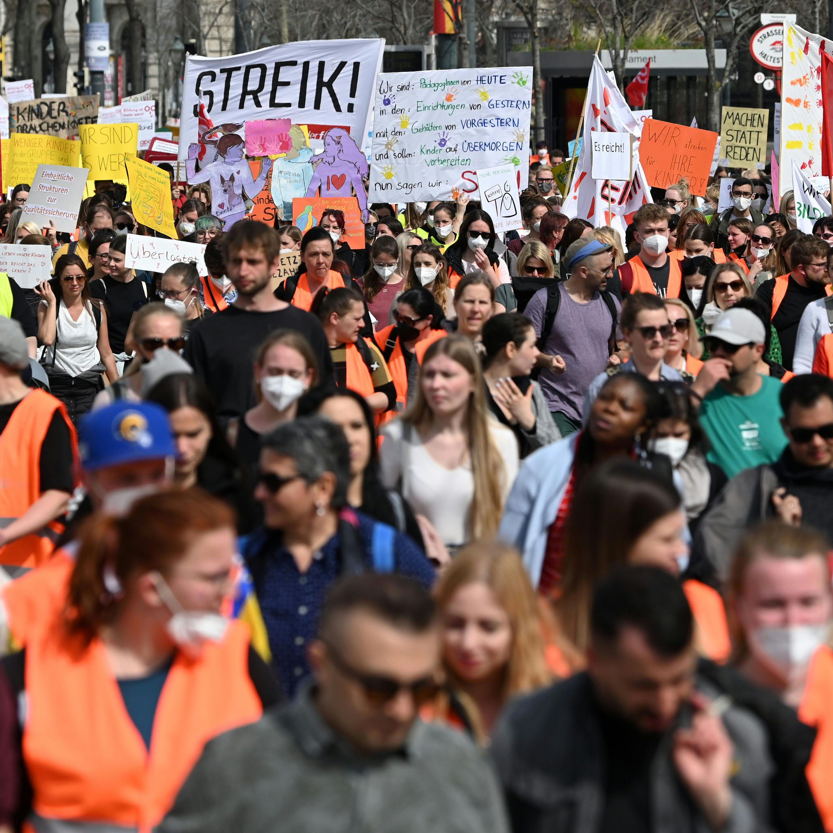 Wegen der enormen Teuerung gehen die Gewerkschaften am 17. September in allen Bundesländern auf die Straße.