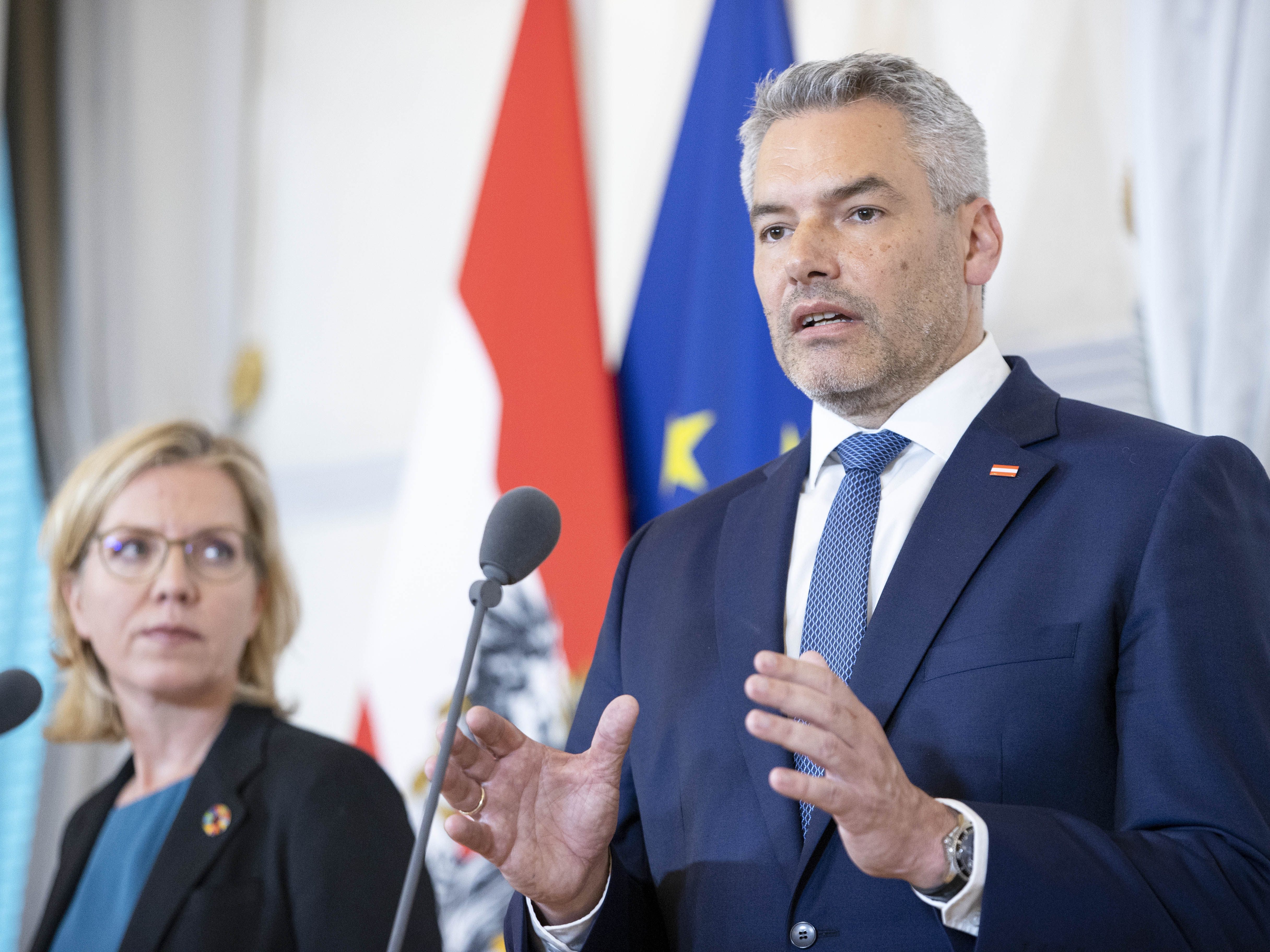 Gipfeltreffen Sonntagabend im Kanzleramt Gipfeltreffen Sonntagabend im Kanzleramt