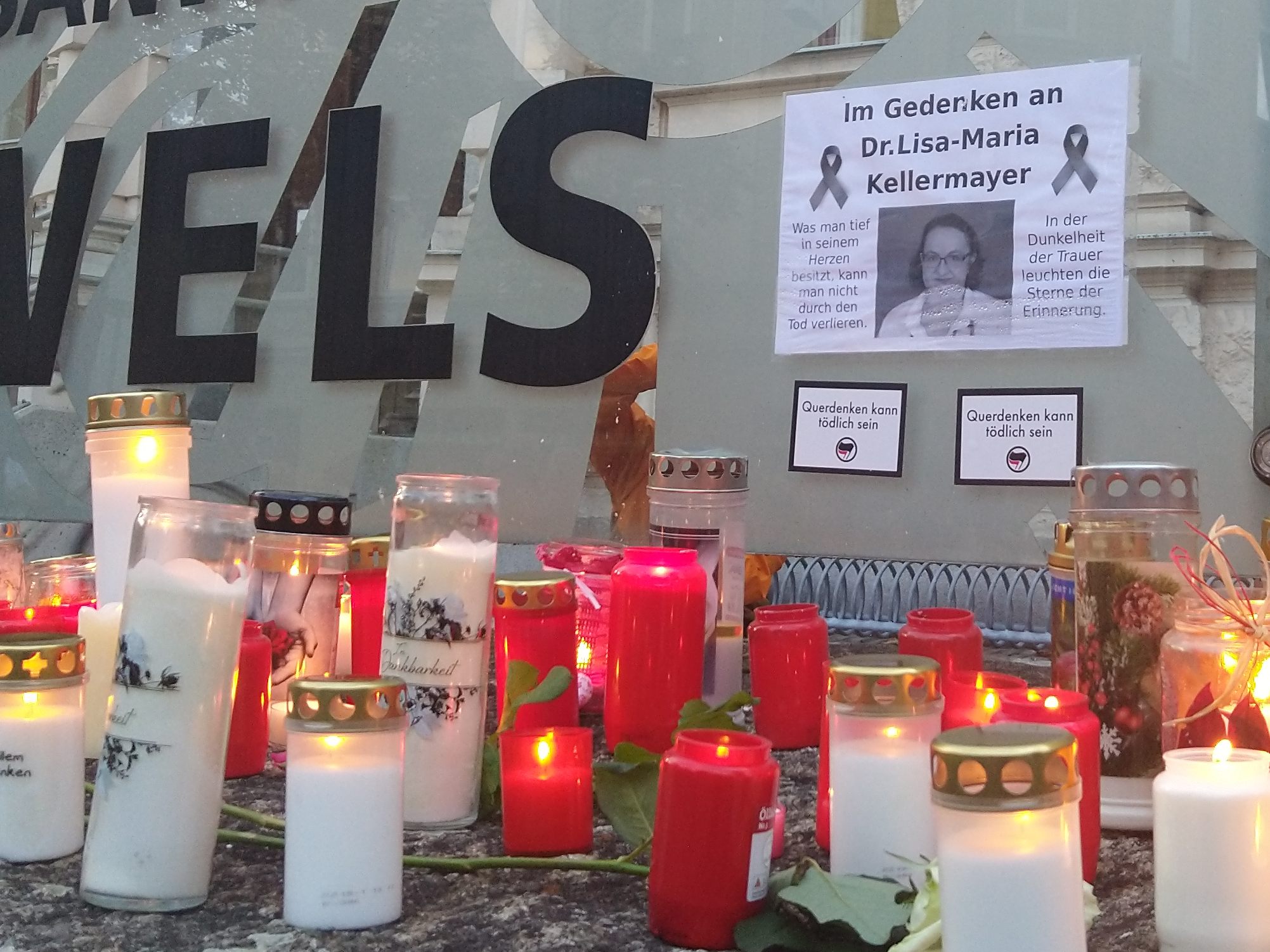 Österreichs Behörden nehmen die Ermittlungen wieder auf. Österreichs Behörden nehmen die Ermittlungen wieder auf.