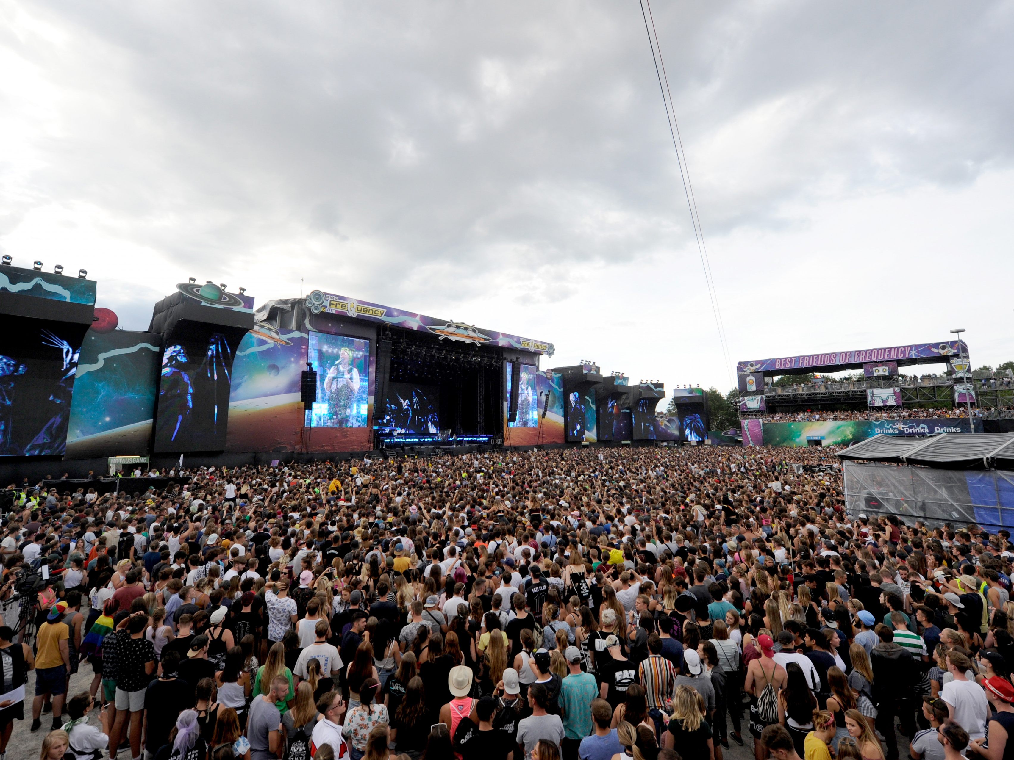 Frequency Festival: ÖAMTC empfahl Anreise mit Öffis oder Bildung von Fahrgemeinschaften. Frequency Festival: ÖAMTC empfahl Anreise mit Öffis oder Bildung von Fahrgemeinschaften.