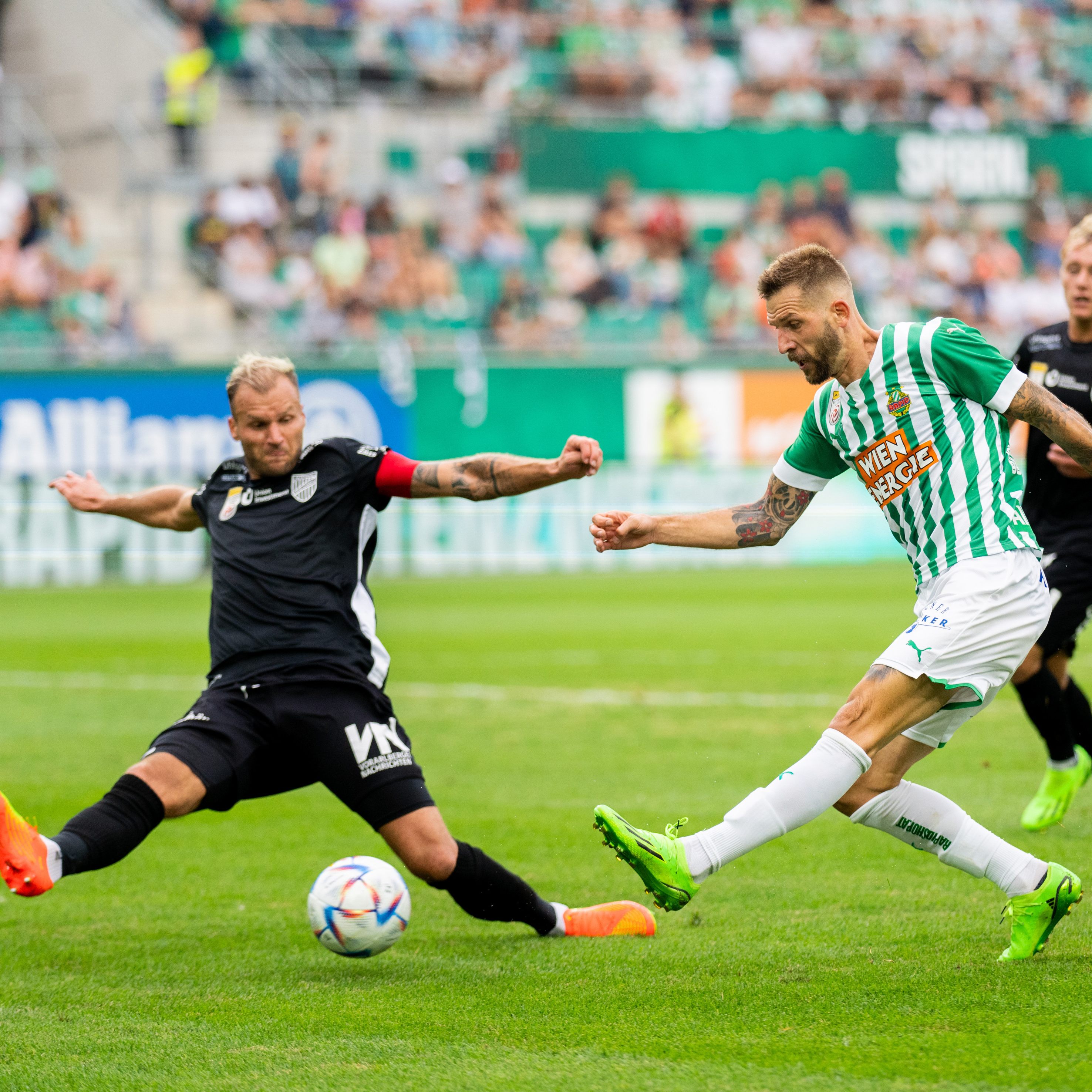 Rapid Wien verliert nach 1:1 gegen Austria Lustenau die Tabellenführung.