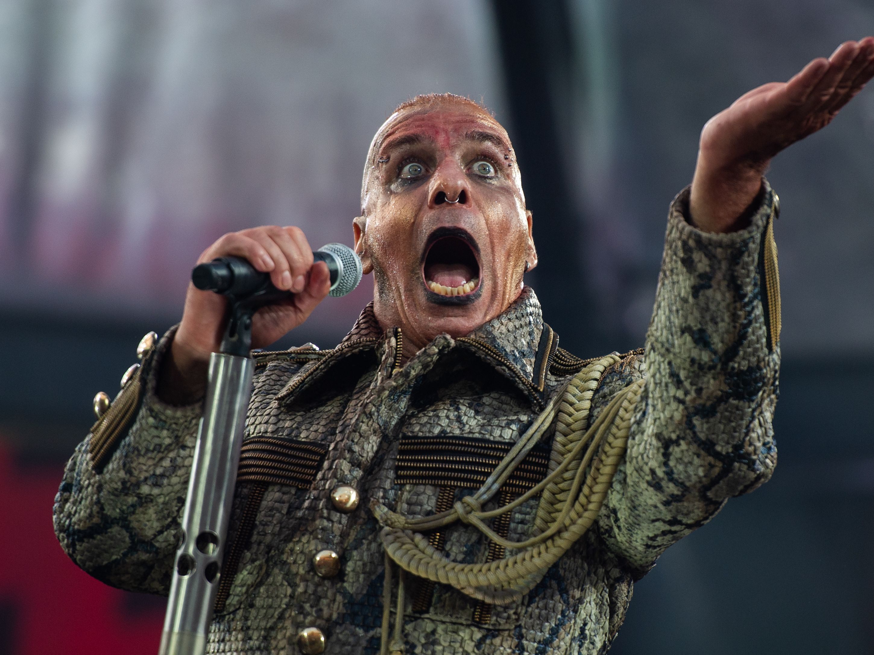 Das geplante Rammstein-Silvesterkonzert löst in München Bedenken aus.