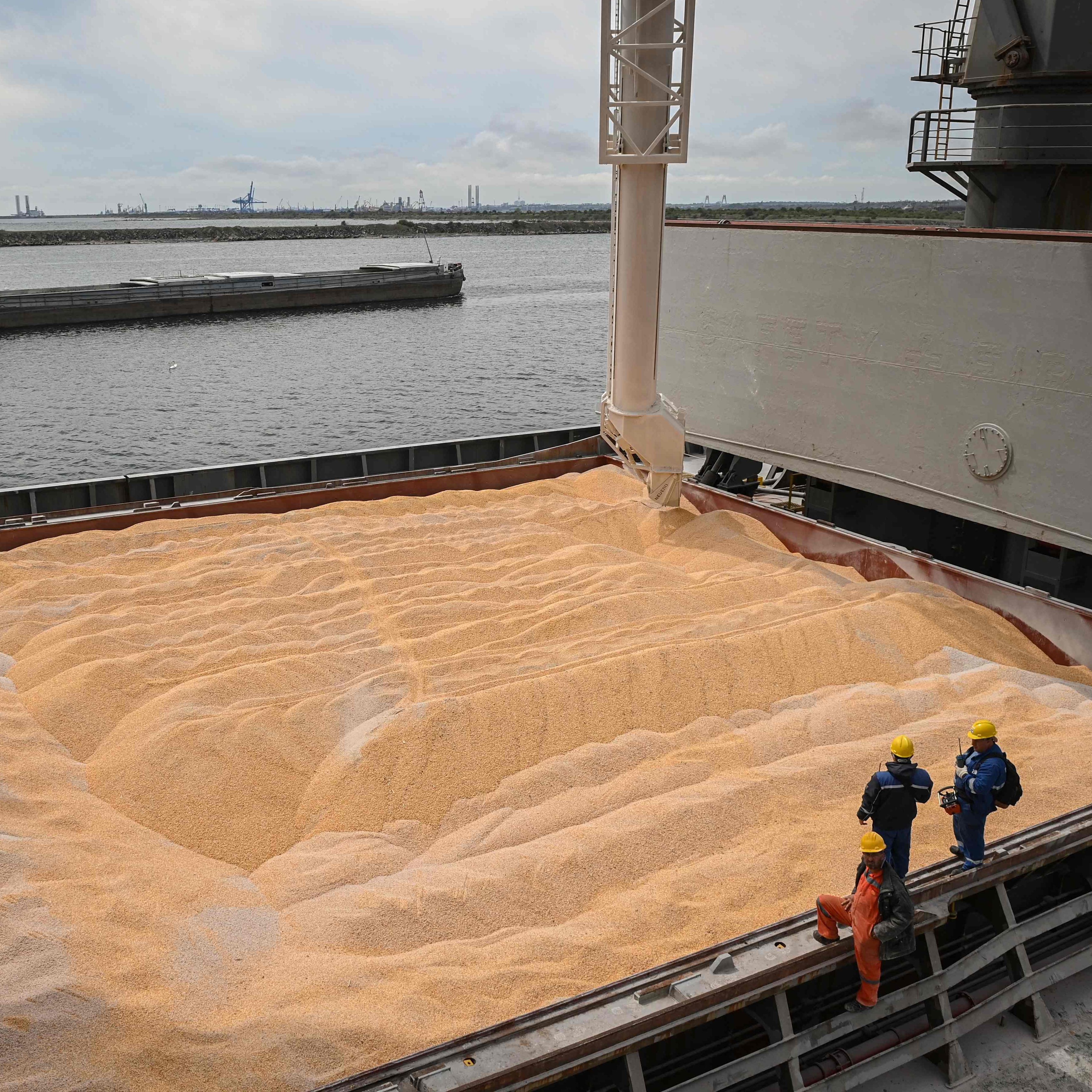 Ende der Getreideblockade: Erstes Schiff verließ ukrainischen Hafen.