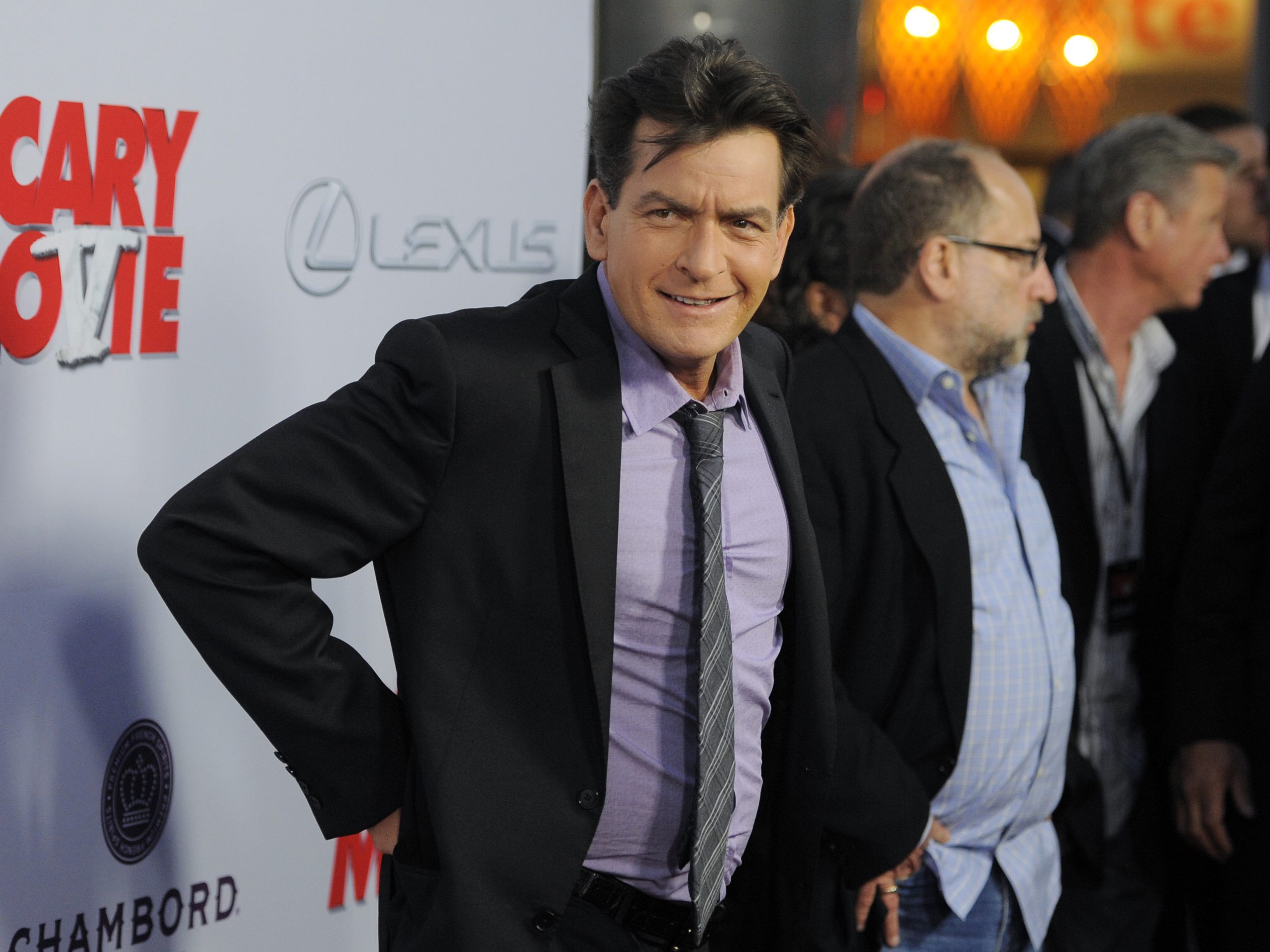 Serienstar Charlie Sheen will seine Tochter Sami nun bei ihrer Karriere auf OnlyFans unterstützen.