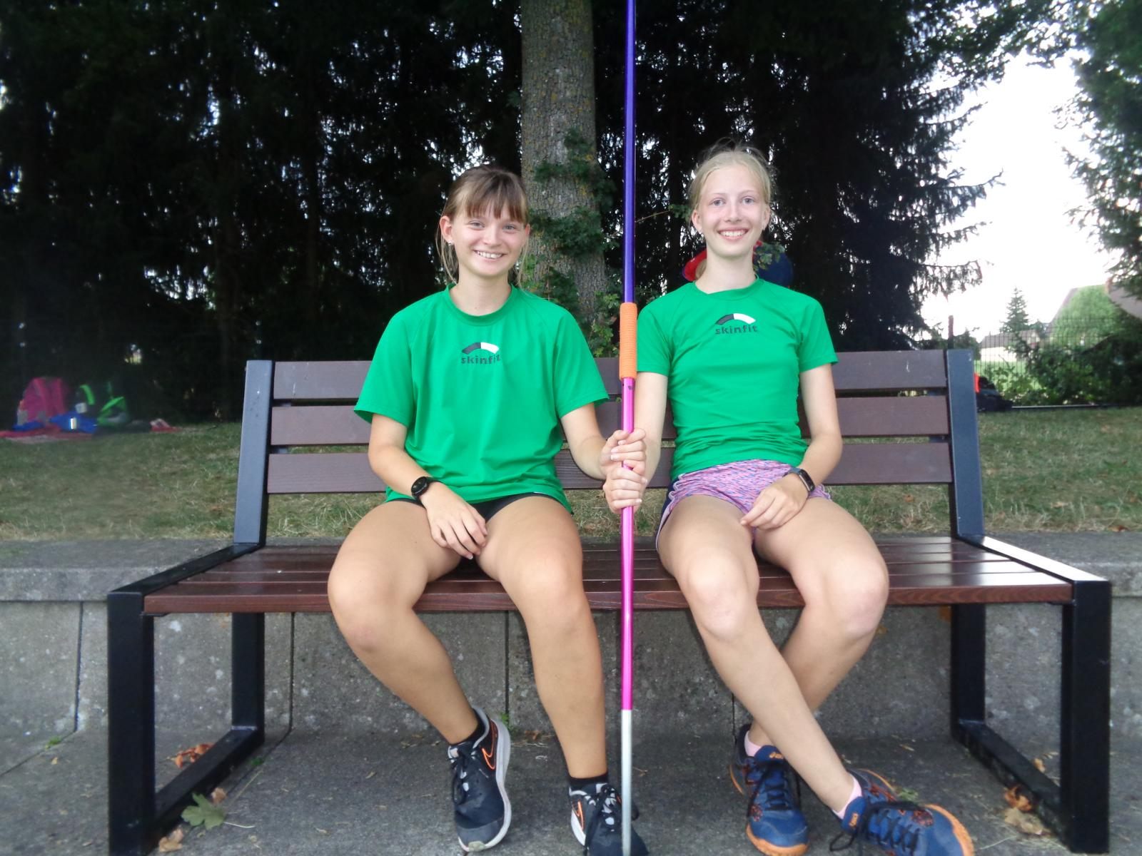 Die Turnerschaft Klaus gratuliert ihren Athletinnen Jasmin Gutensohn und Vanessa Lange. Die Turnerschaft Klaus gratuliert ihren Athletinnen Jasmin Gutensohn und Vanessa Lange.