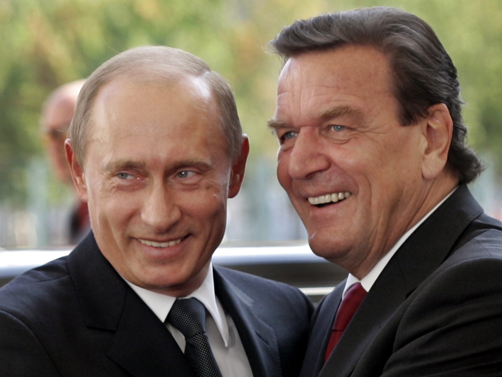 Gute Freunde: Putin und Schröder.