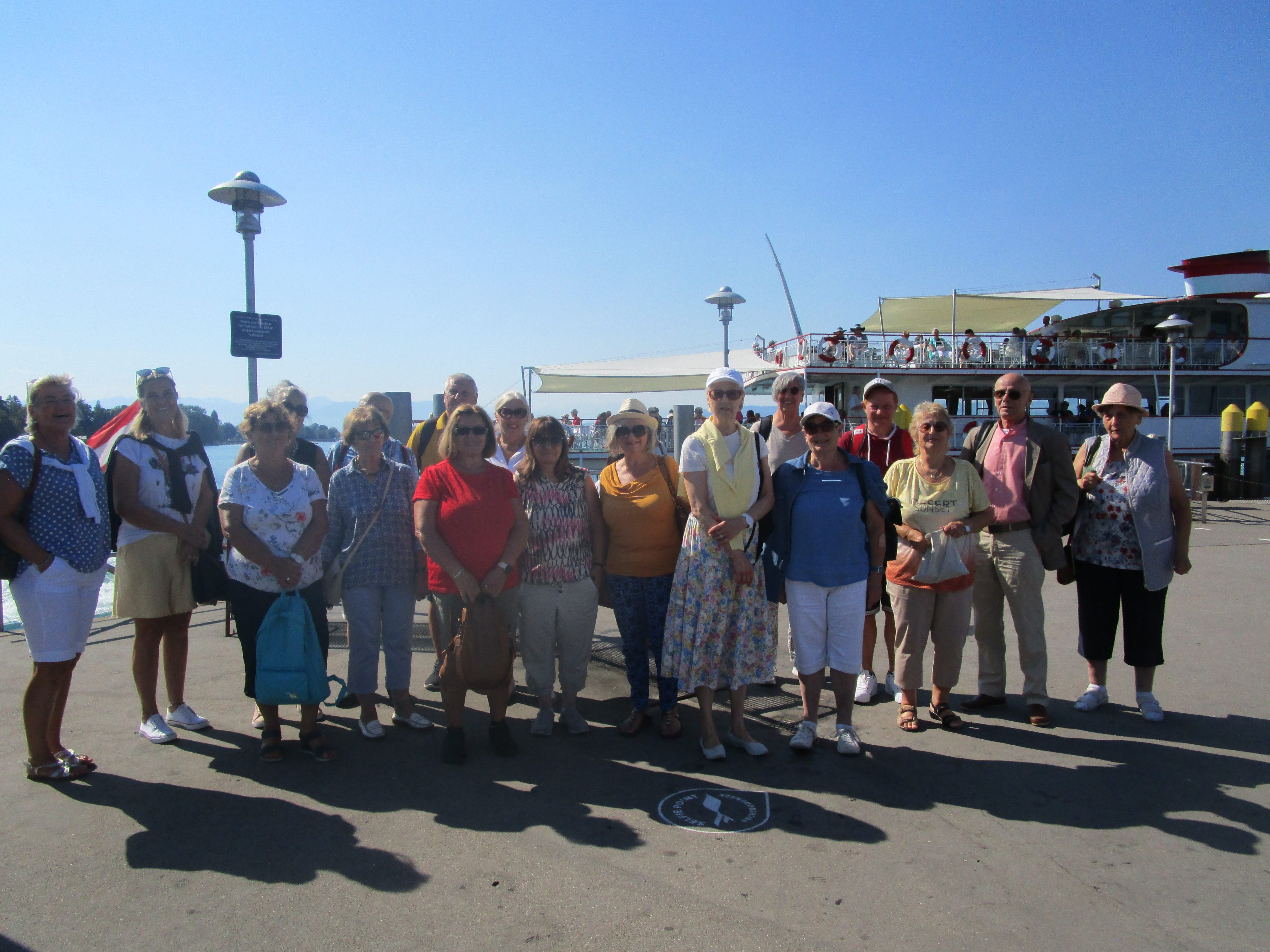 Schiff ahoi........... Schiff ahoi...........