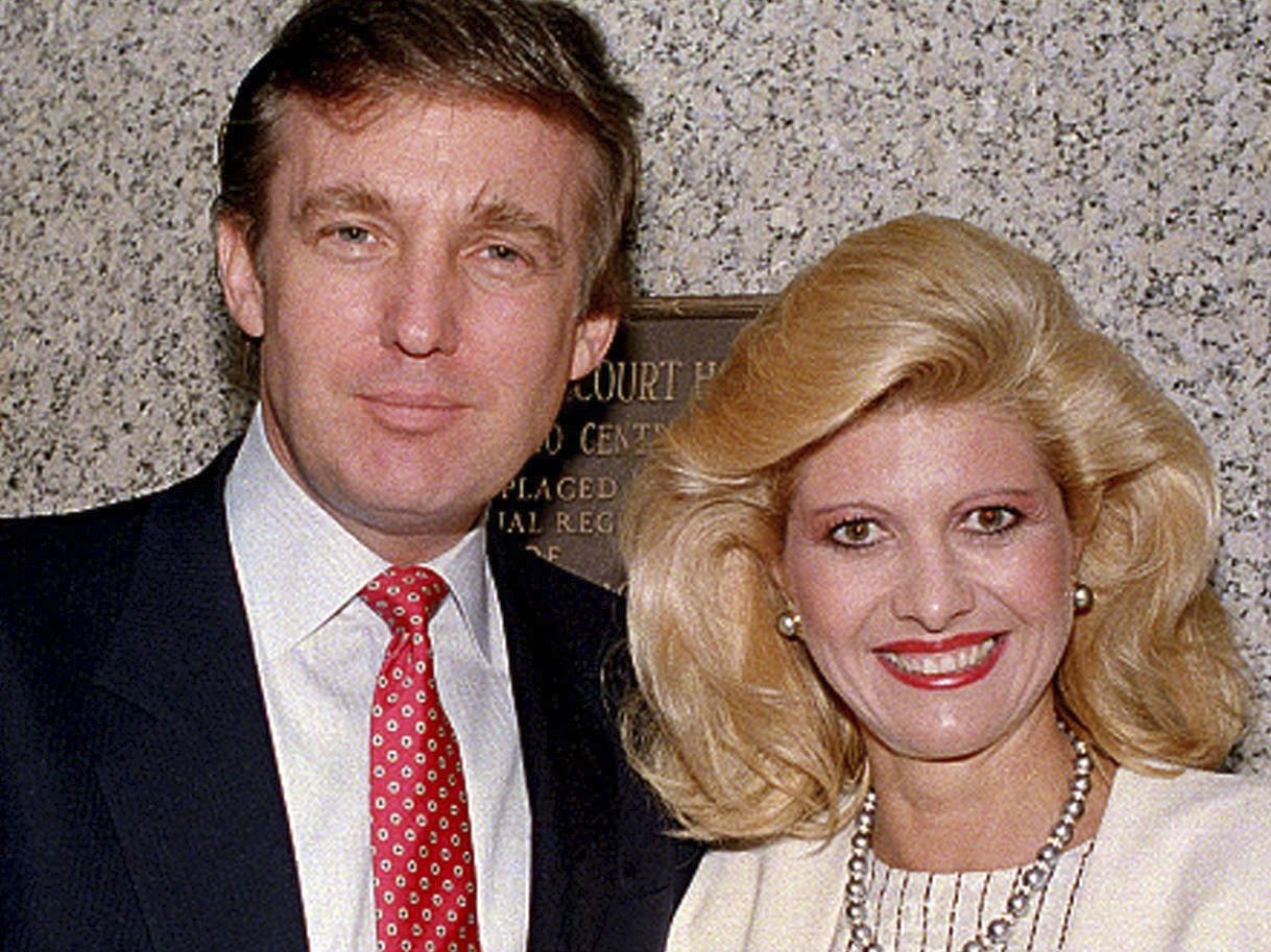 Ivana Trump wurde auf Donald Trumps Golfplatz Bedminster in New Jersey beerdigt. Ivana Trump wurde auf Donald Trumps Golfplatz Bedminster in New Jersey beerdigt.
