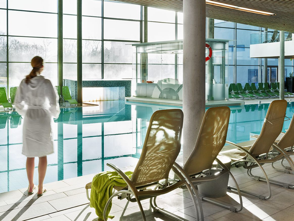Wegen des Ausbaus des Liegebereichs im September bietet die Therme Wien in dem Zeitraum günstigere Eintrittspreise.