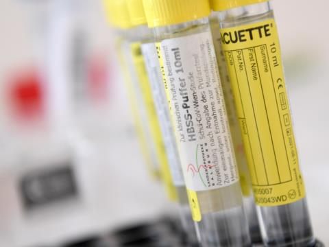 Erneut Einsprüche gegen Vergabe der Schul-PCR-Tests. Erneut Einsprüche gegen Vergabe der Schul-PCR-Tests.