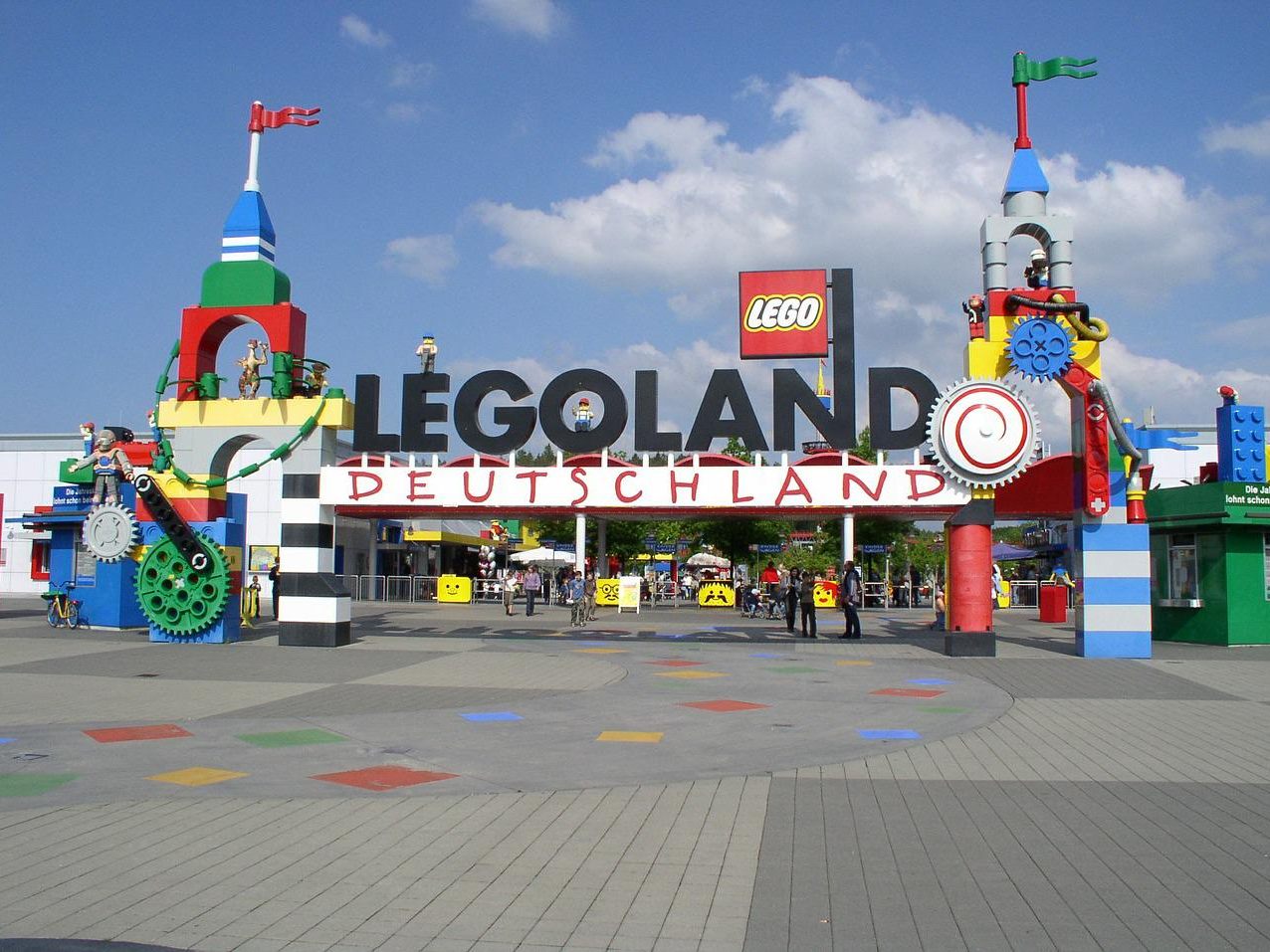 Achterbahn-Unfall im Legoland in Deutschland. Achterbahn-Unfall im Legoland in Deutschland.