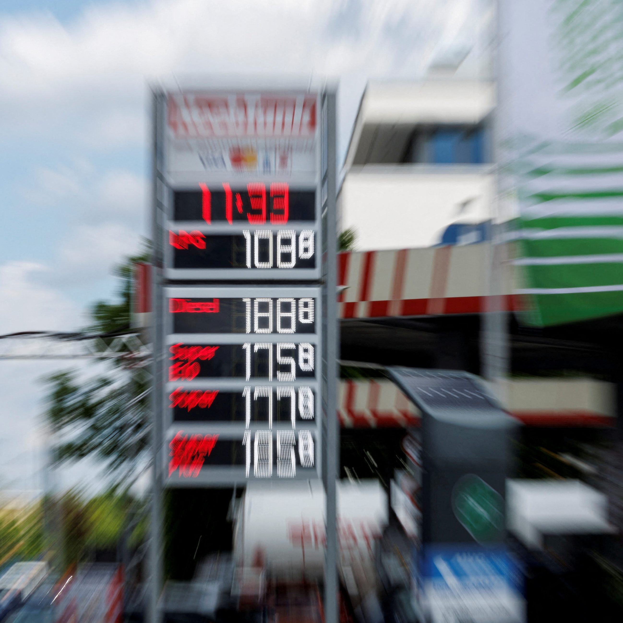 Der Mineralölmarkt in Europa ist angespannt. Teilweise kann es zu Diesel-Engpässen kommen.