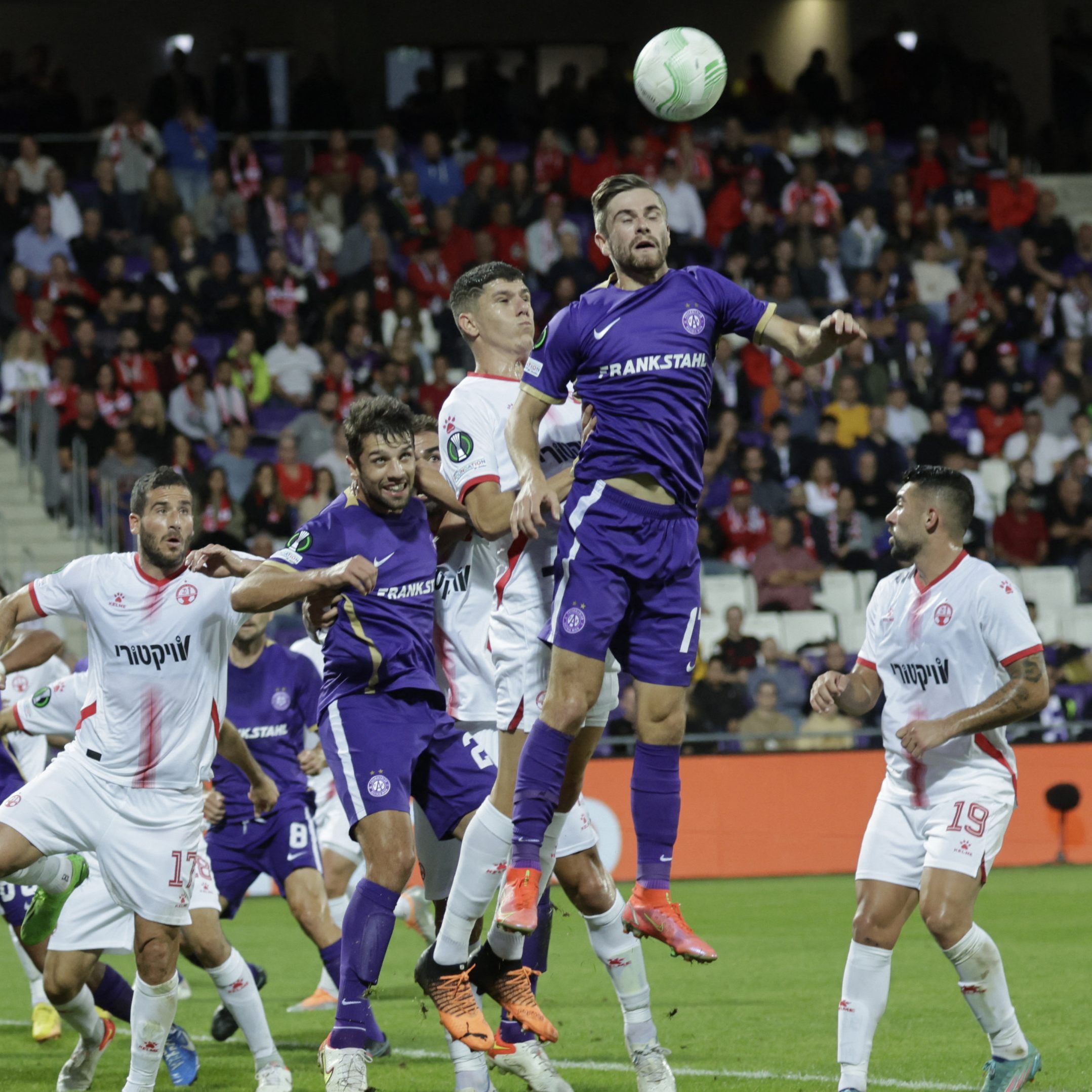 Nach dem Punkt gegen Hapoel Be'er Sheva will die Austria bei Lech Posen erneut punkten.