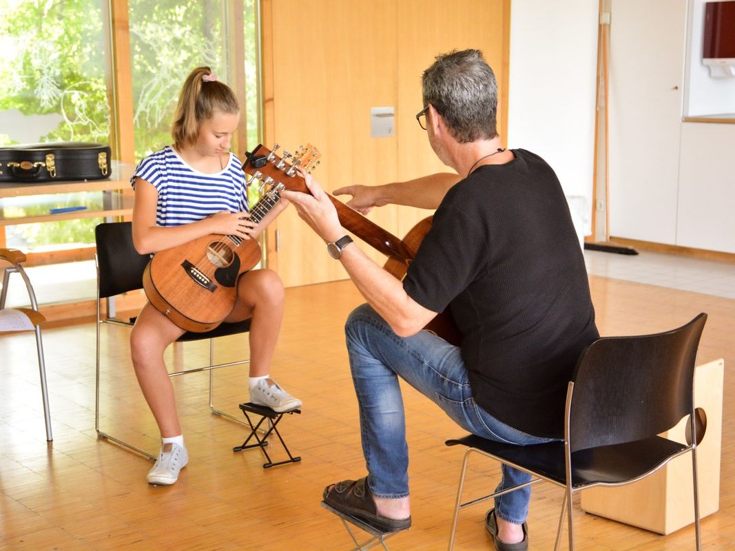 16 Jugendliche musizierten drei Tage lang mit Profis. 16 Jugendliche musizierten drei Tage lang mit Profis.