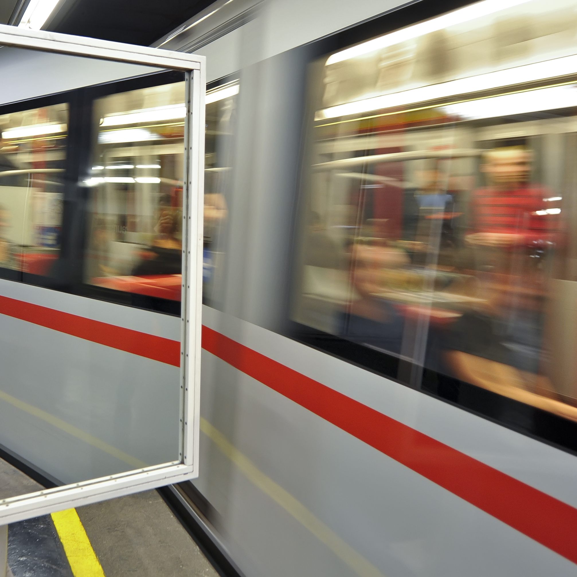 Nach dem Urteil des Wiener Landesgerichts ändern die Wiener Linien ab dem Sommersemester 2023 ihre Preise für das Semesterticket.