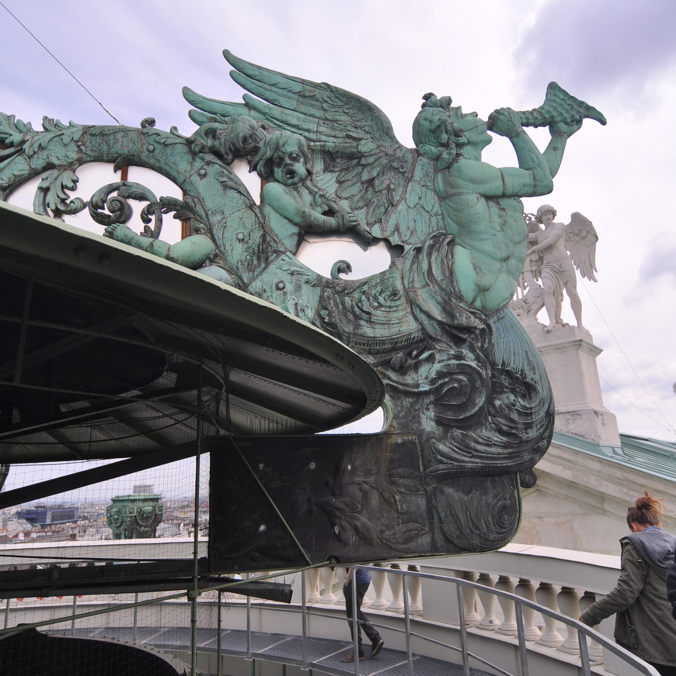 Mit Luftbrunnen und Blaseengel wurde das Wiener Burgtheater einst effizient gekühlt.