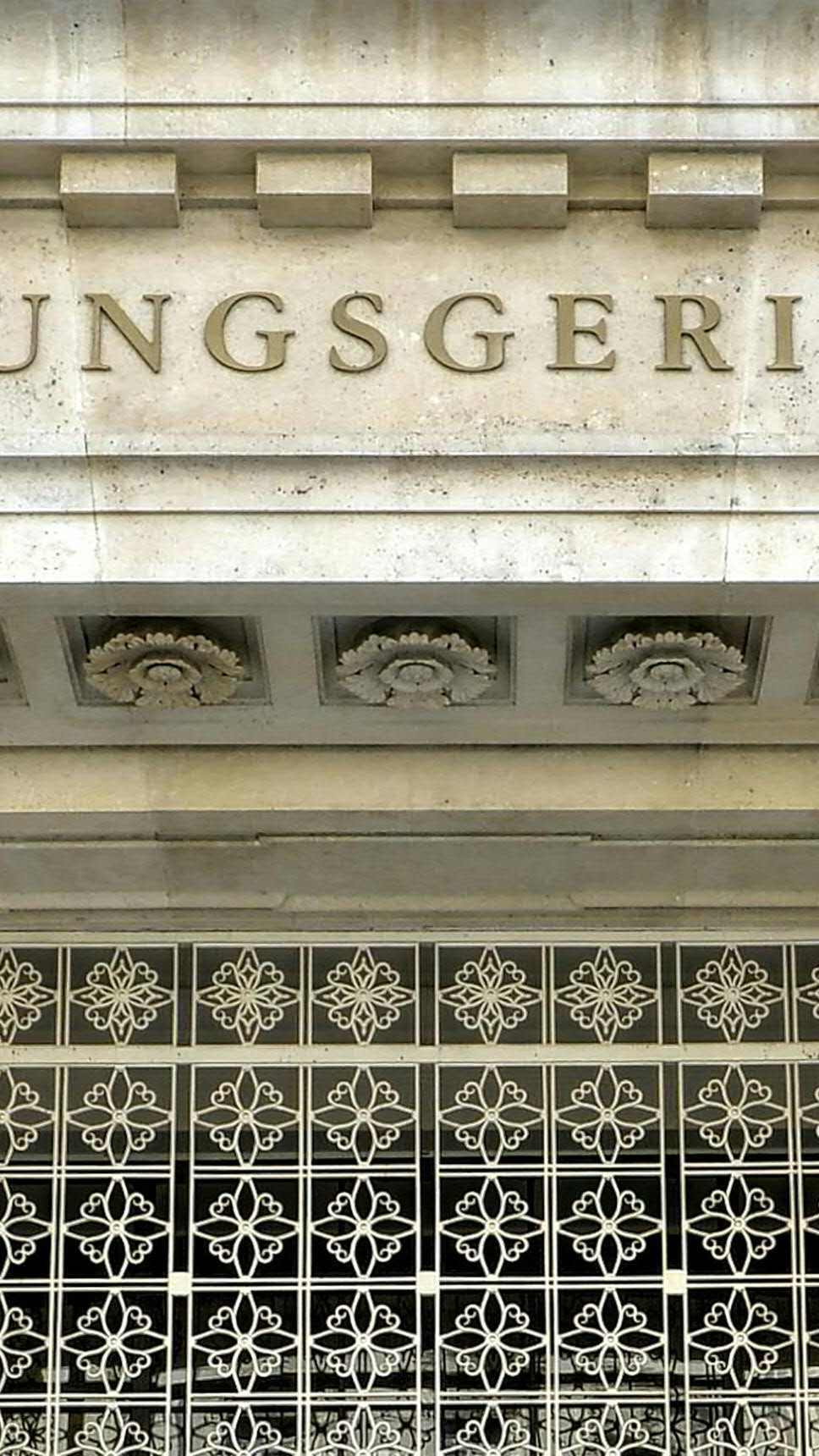 Banken rufen VfGH an - aber was steckt dahinter?