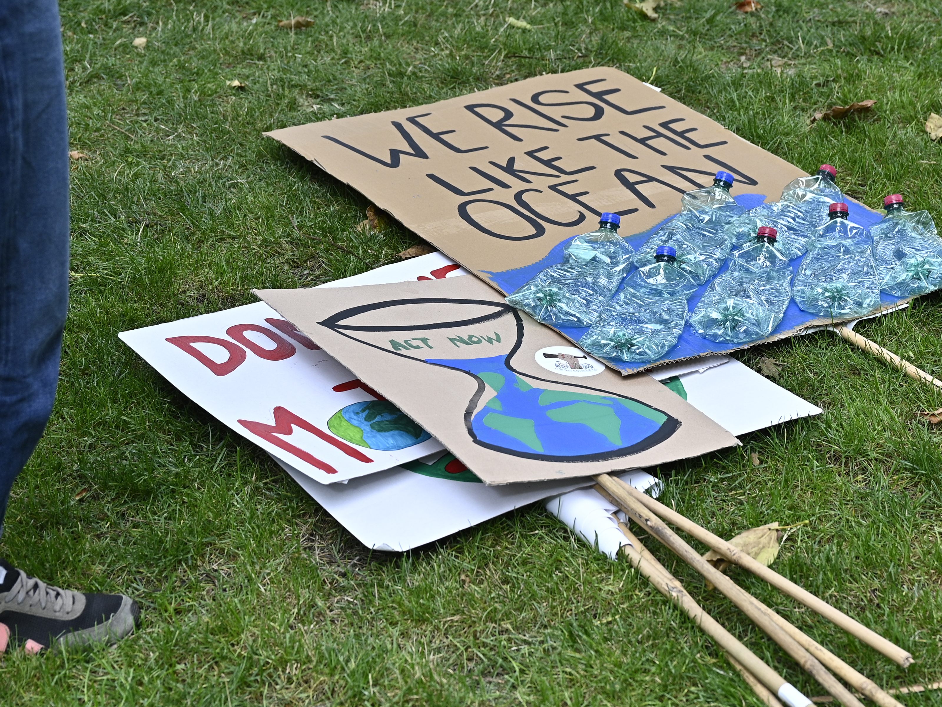 Demo in Wien: Fridays For Future gehen für Energiewende auf die Straße. Demo in Wien: Fridays For Future gehen für Energiewende auf die Straße.