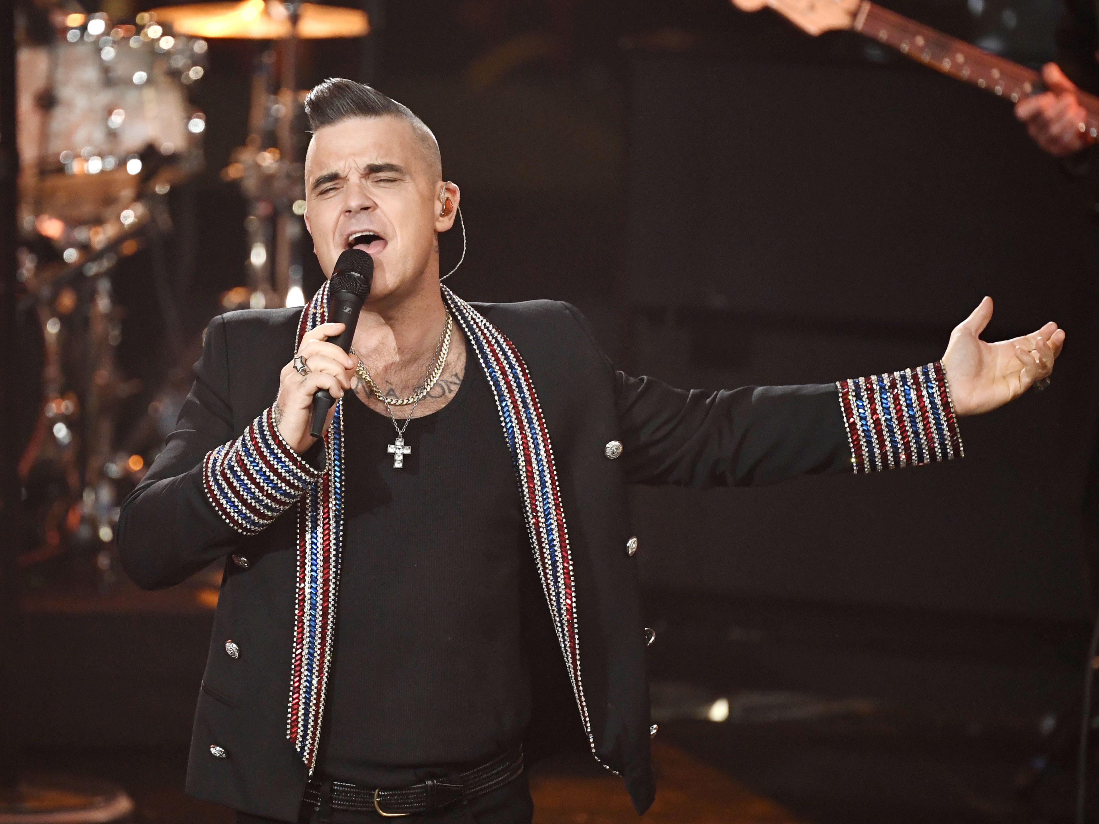 Aufgrund des großen Andrangs wird Popstar Robbie Williams 2023 ein Zusatzkonzert in Wien spielen.