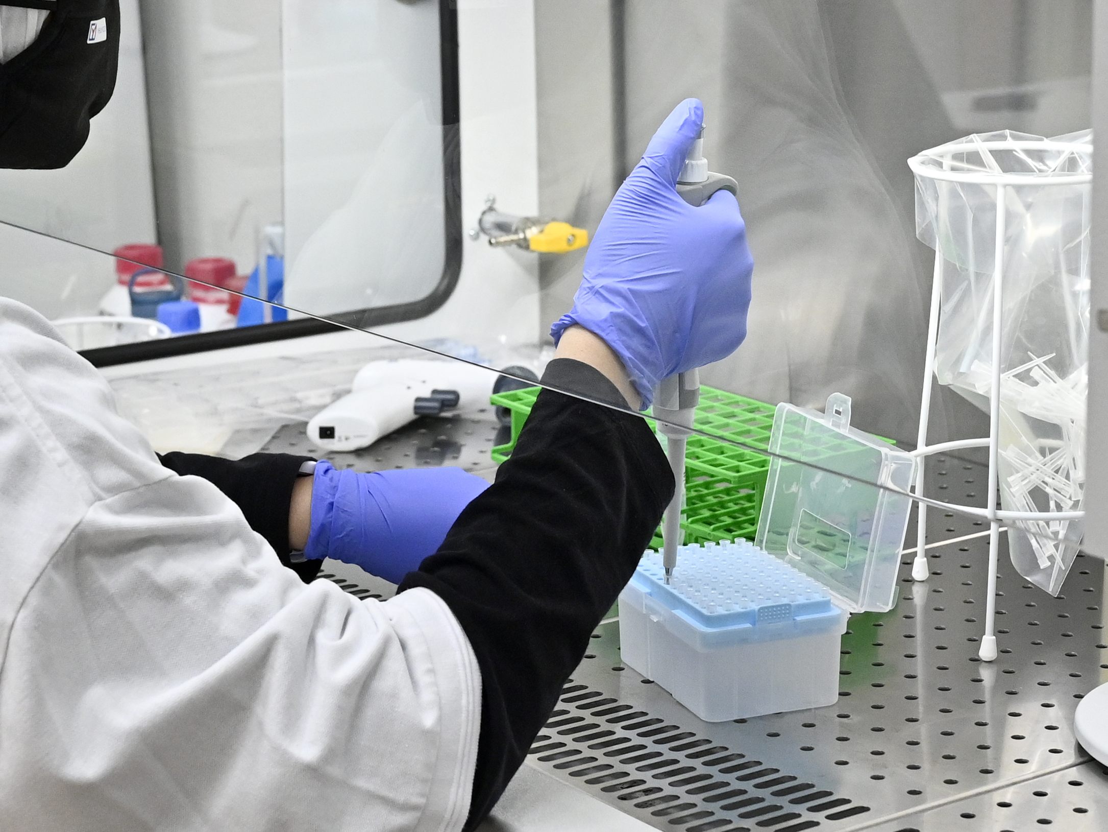 6.633 Corona-Neuinfektionen wurden am Sonntag in Österreich gemeldet