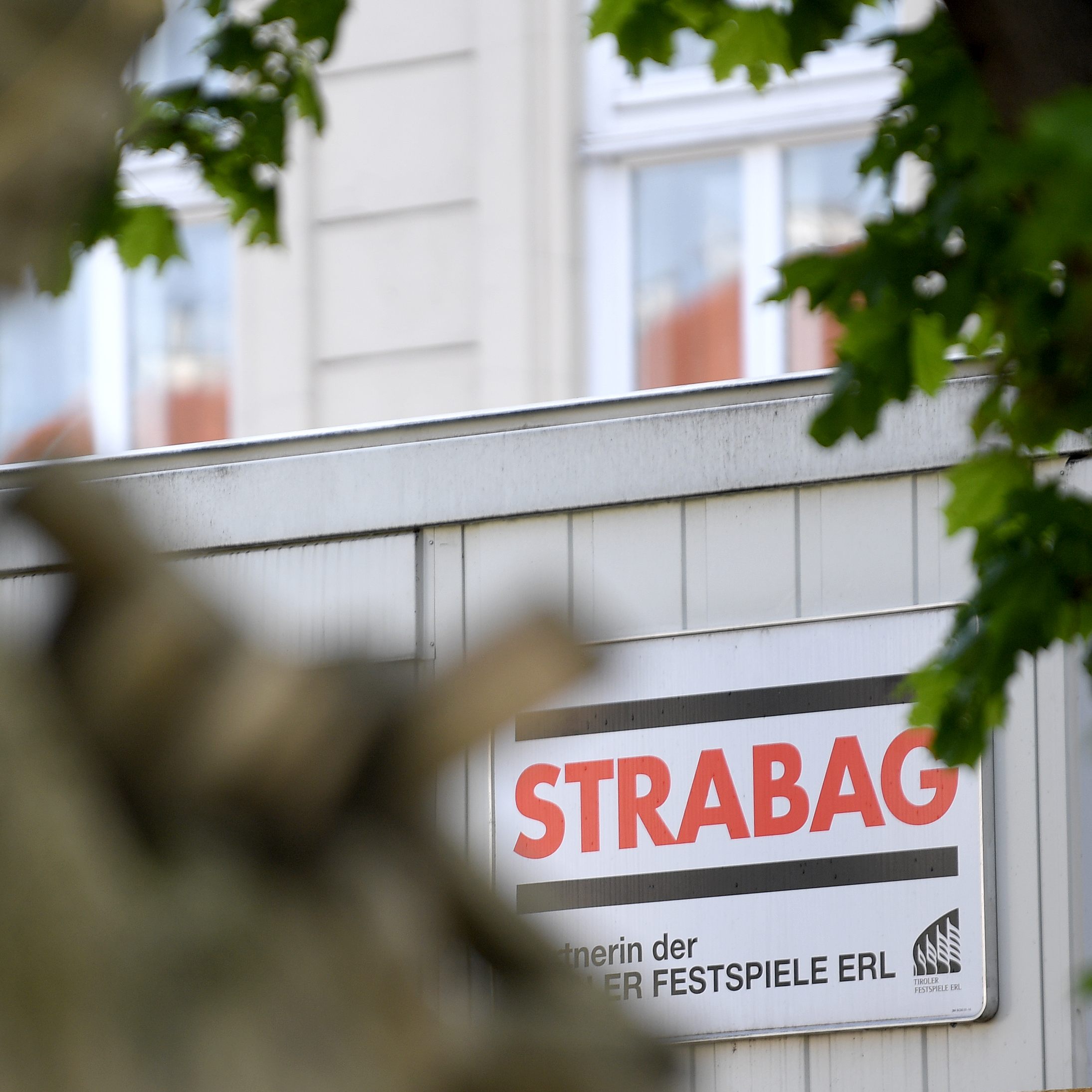 Im Jahr 2017 war ein Baukartell aufgeflogen, an dem unter anderem Strabag, Swietelsky, Porr und Habau beteiligt gewesen seien sollen.