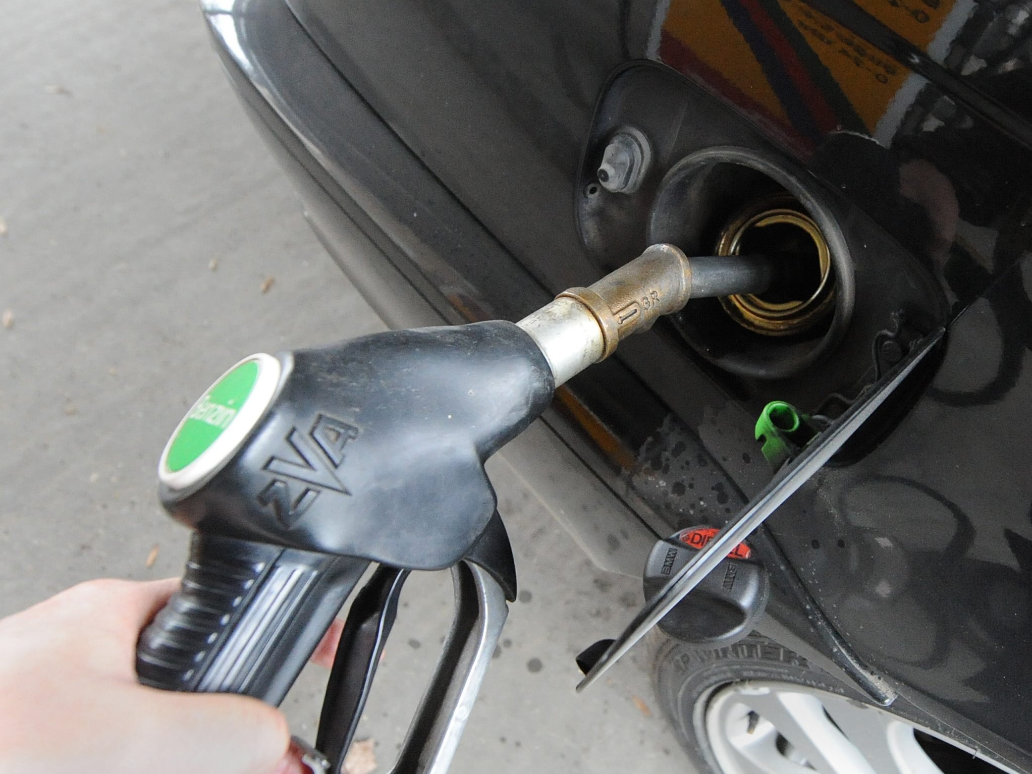 Tanken wird ab 1. Oktober wegen der CO2-Steuer teurer.