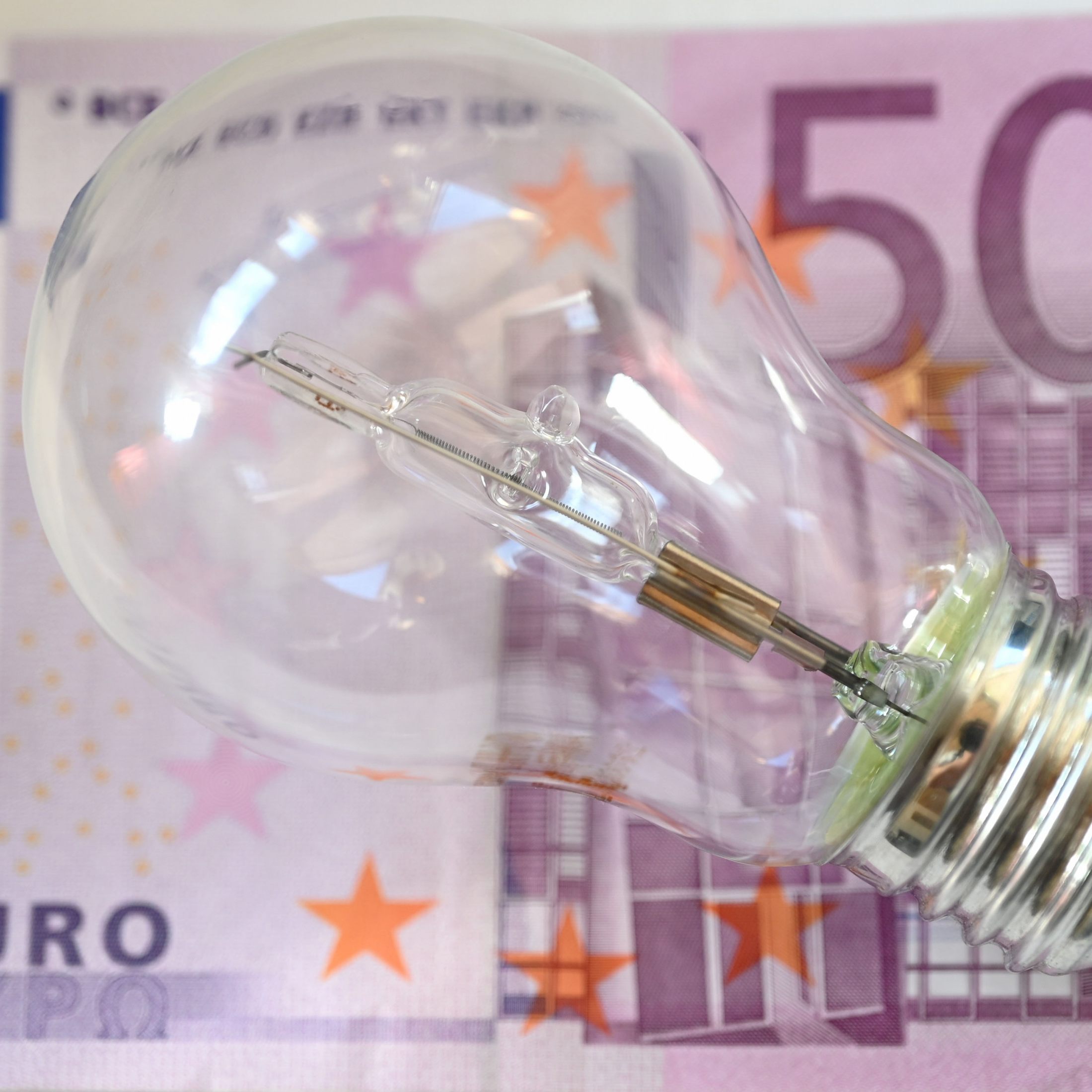 Wirtschaft begrüßt Energiekostenzuschuss: Gut, aber zu wenig.