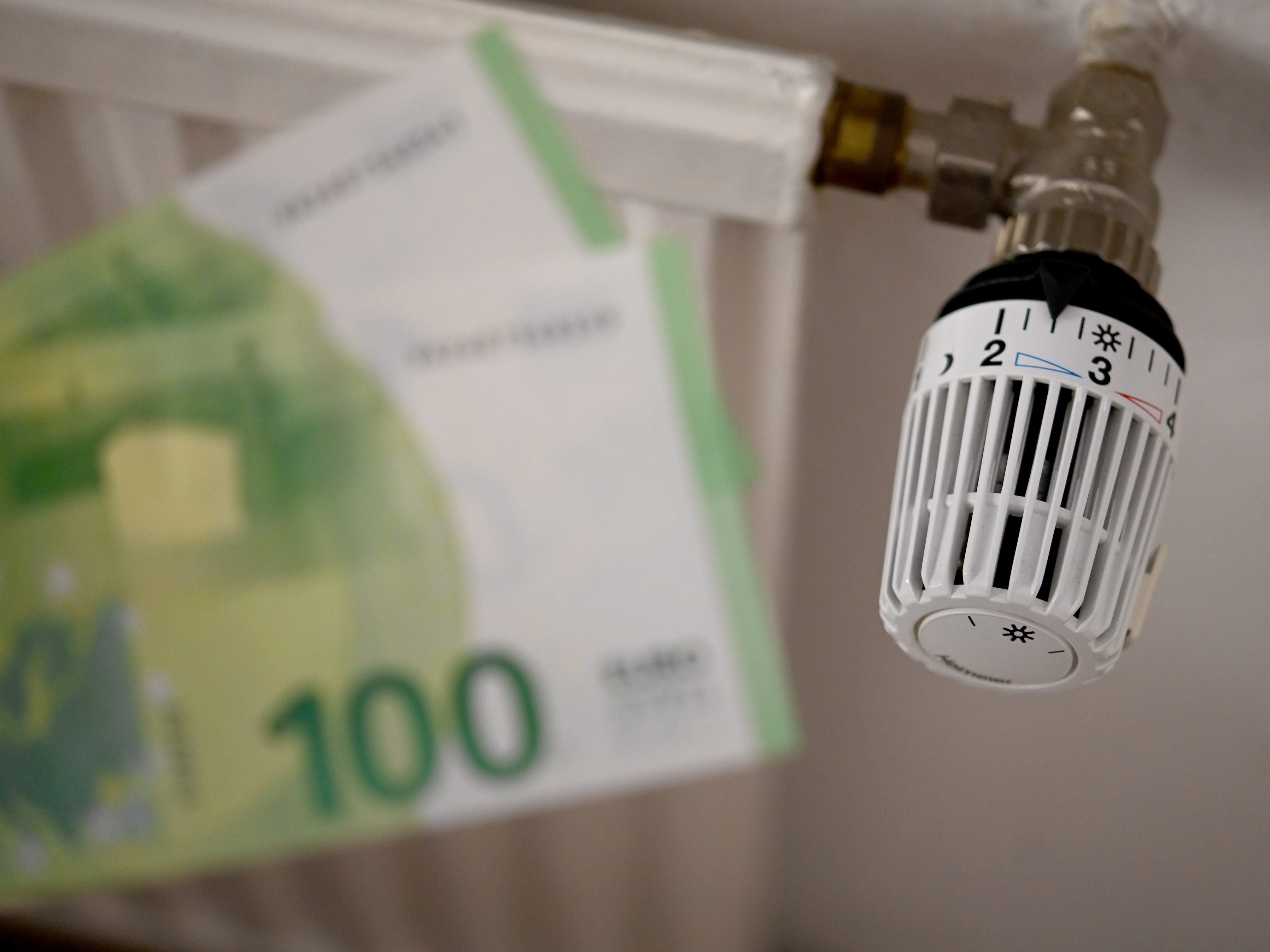 Mit diesen Tipps kann man Kosten beim Heizen einsparen. Mit diesen Tipps kann man Kosten beim Heizen einsparen.