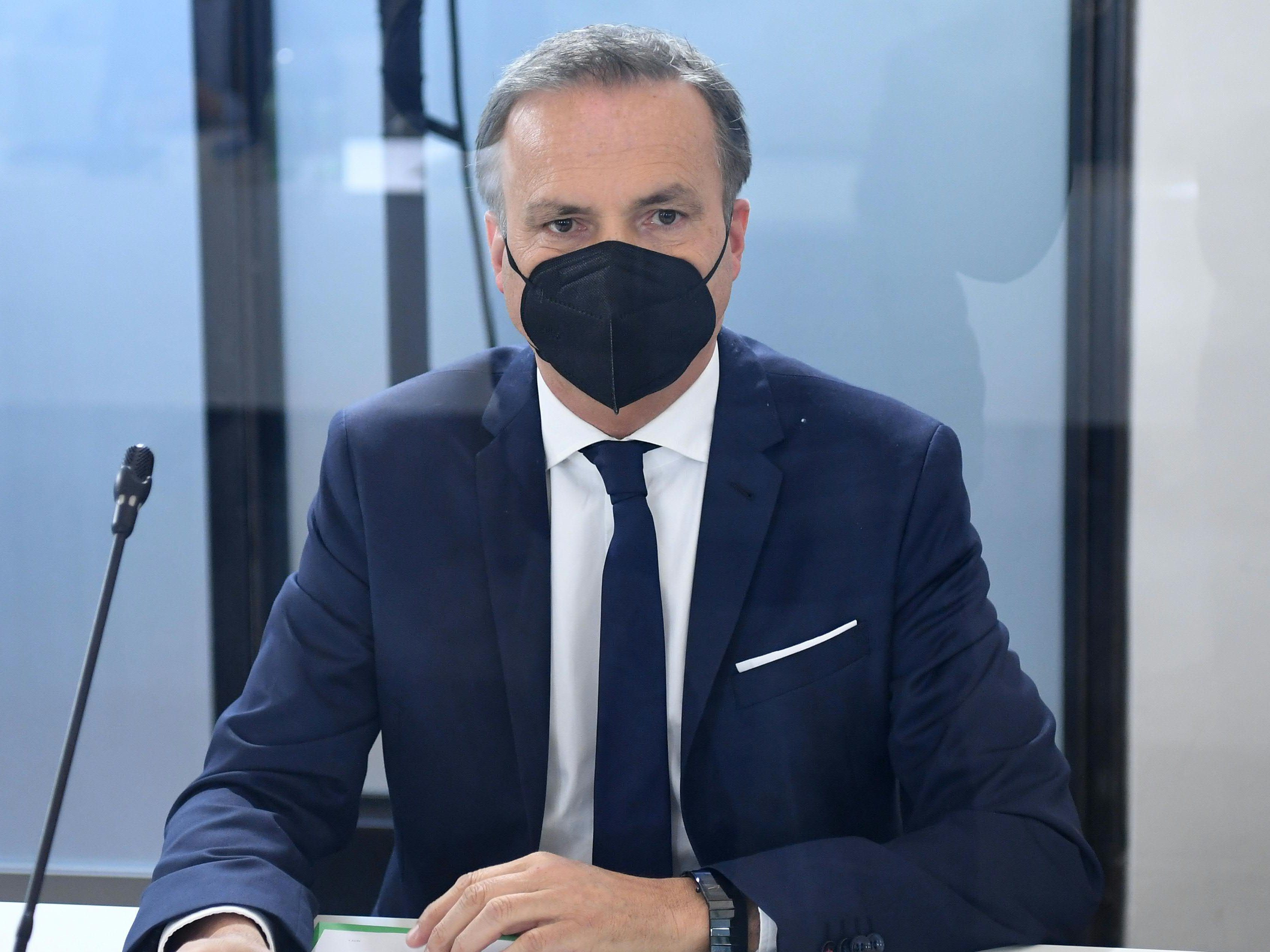Der Vorstand der FMA Eduard Müller (im Bild) und sein Kollege Helmut Ettl gehen nicht davon aus, dass ich die Energiekrise negativ auf die Finanzbranche auswirken wird.