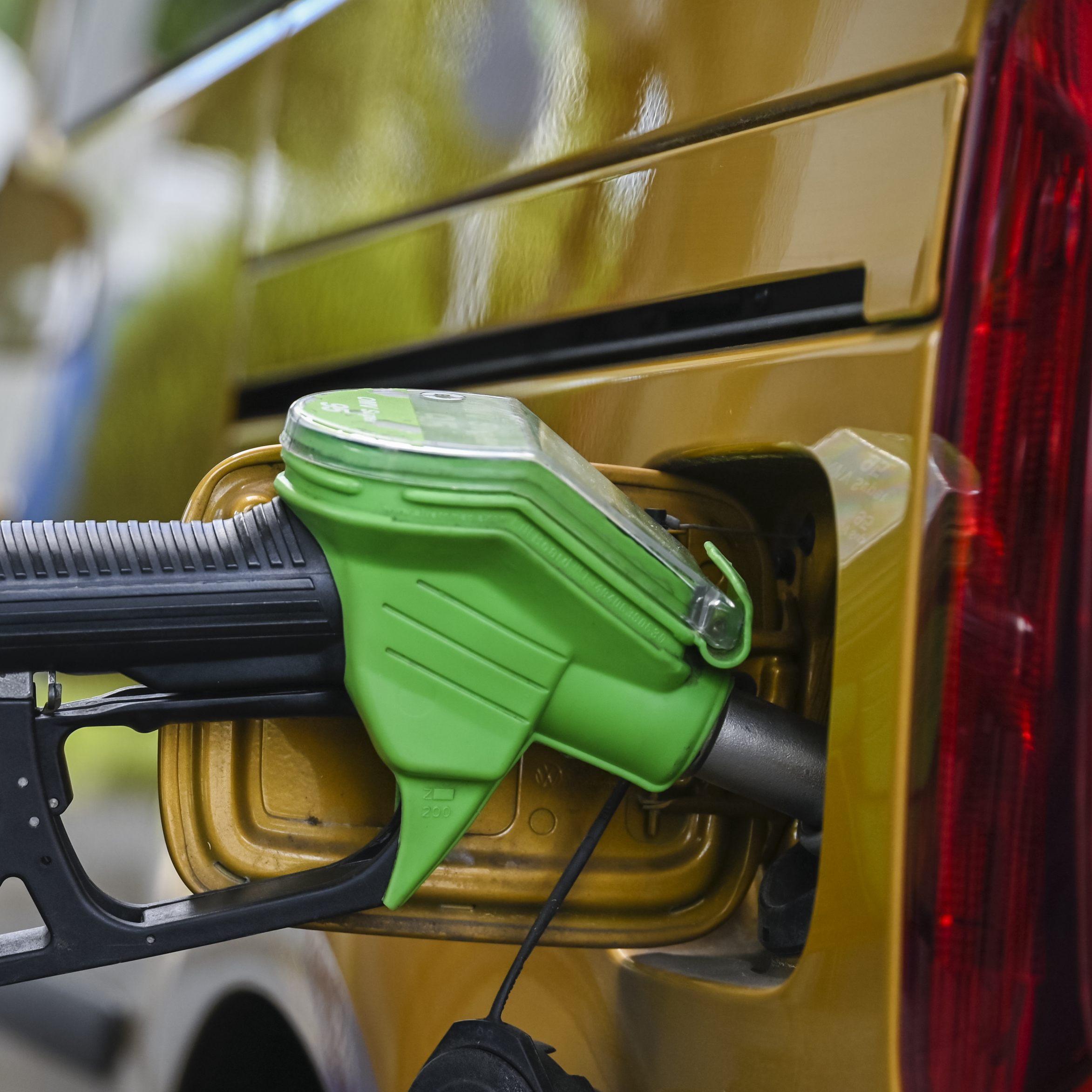 Ab Samstag, 1. Oktober 2022, wird das Tanken in Österreich teurer werden. Der Grund ist die CO2-Abgabe die ab dann in Kraft tritt.