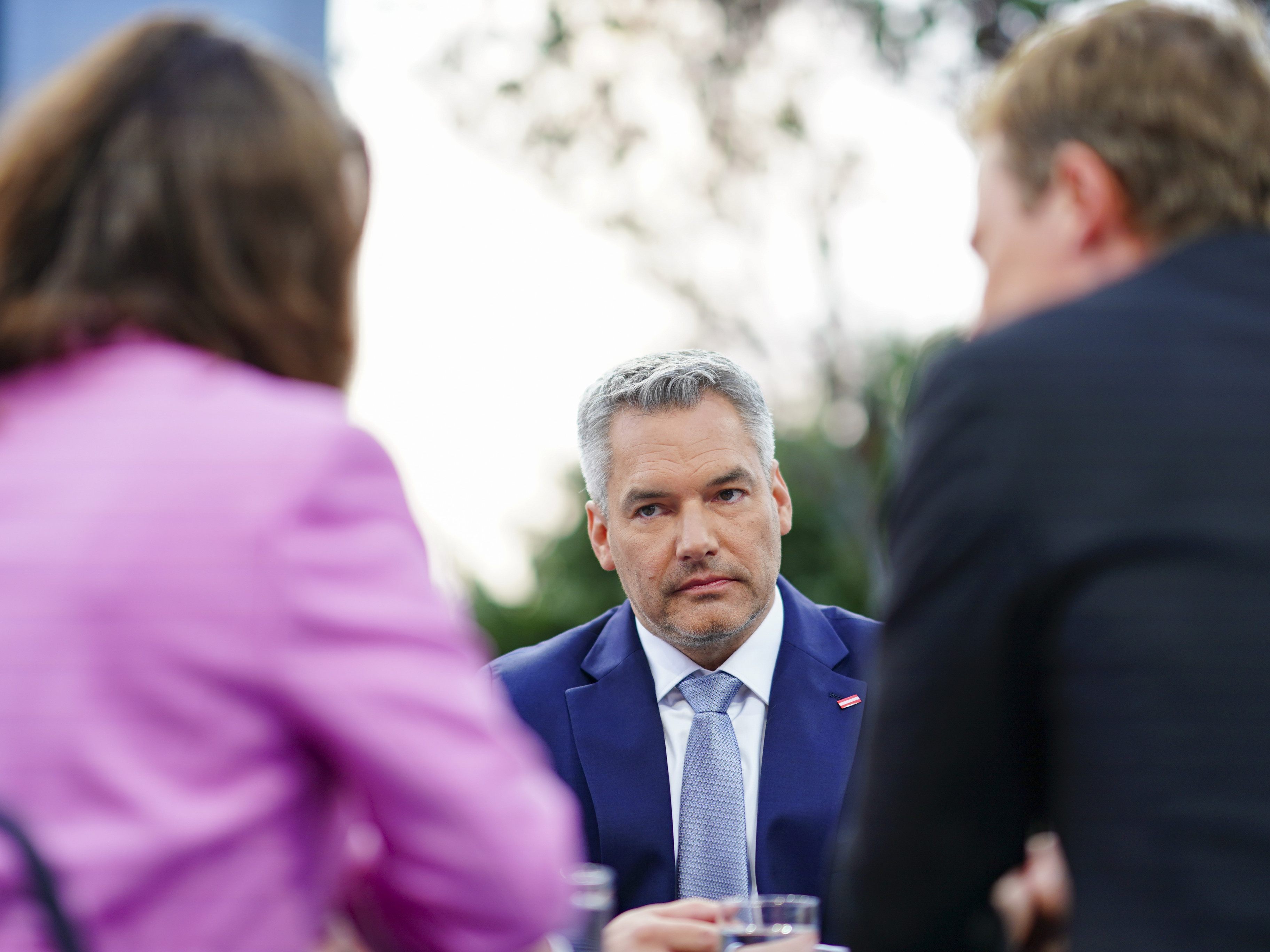 Bundeskanzler Karl Nehammer im Sommergespräch. Bundeskanzler Karl Nehammer im Sommergespräch.