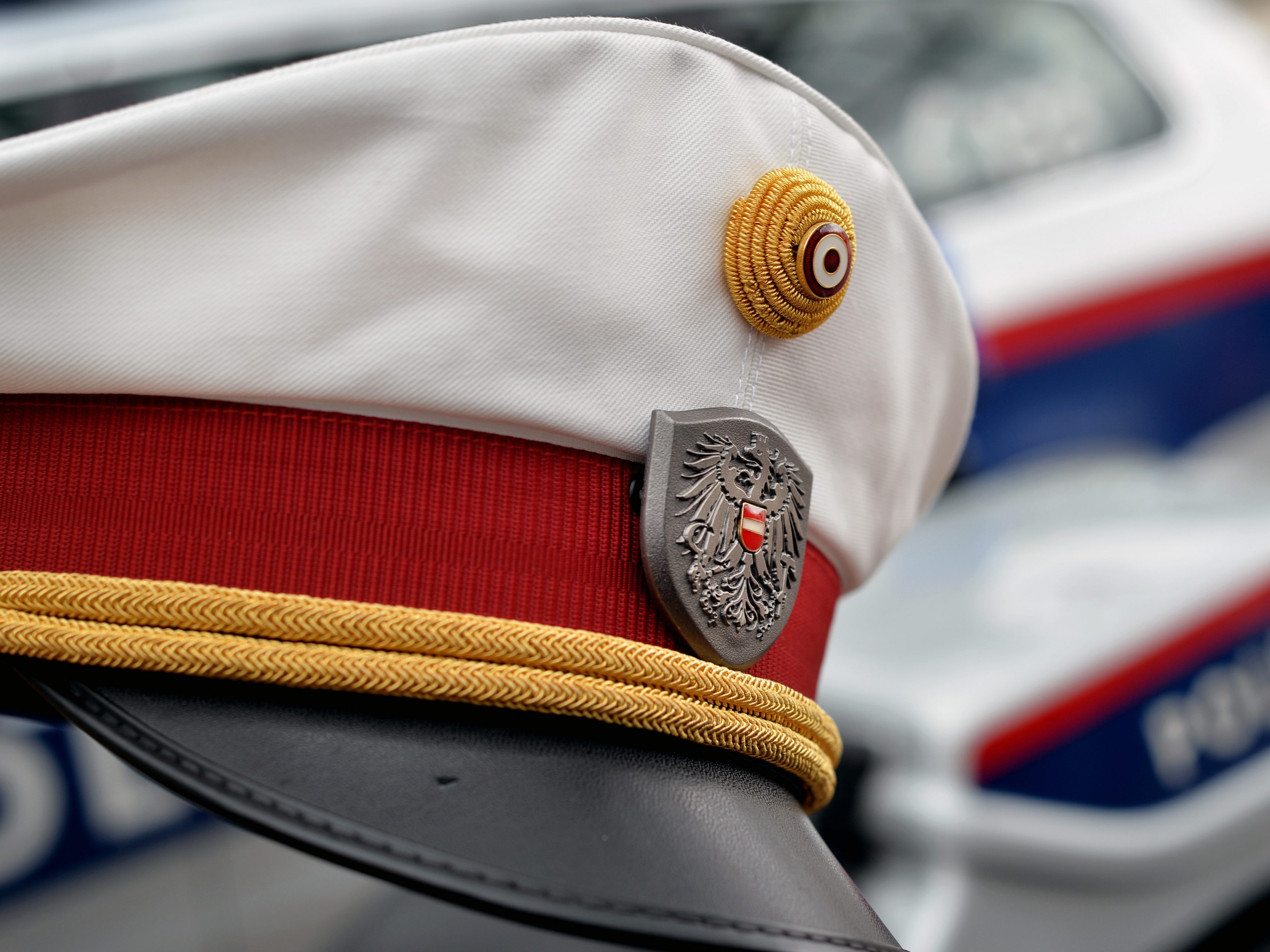 Ein 45-Jähriger bedrohte am Donnerstag eine Jugendliche in Wien-Donaustadt mit dem Messer. Ein 45-Jähriger bedrohte am Donnerstag eine Jugendliche in Wien-Donaustadt mit dem Messer.