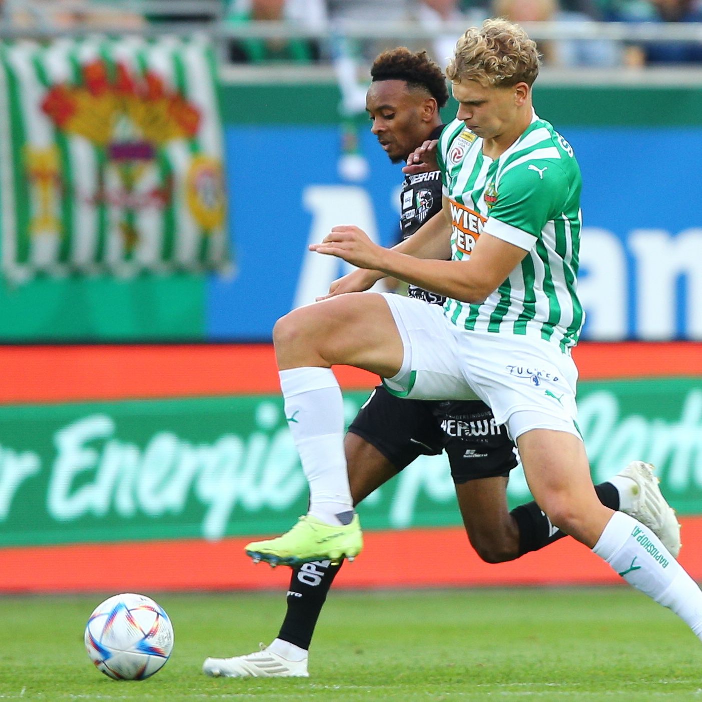 Dei Stimmen zum Spiel Rapid Wien gegen WAC.