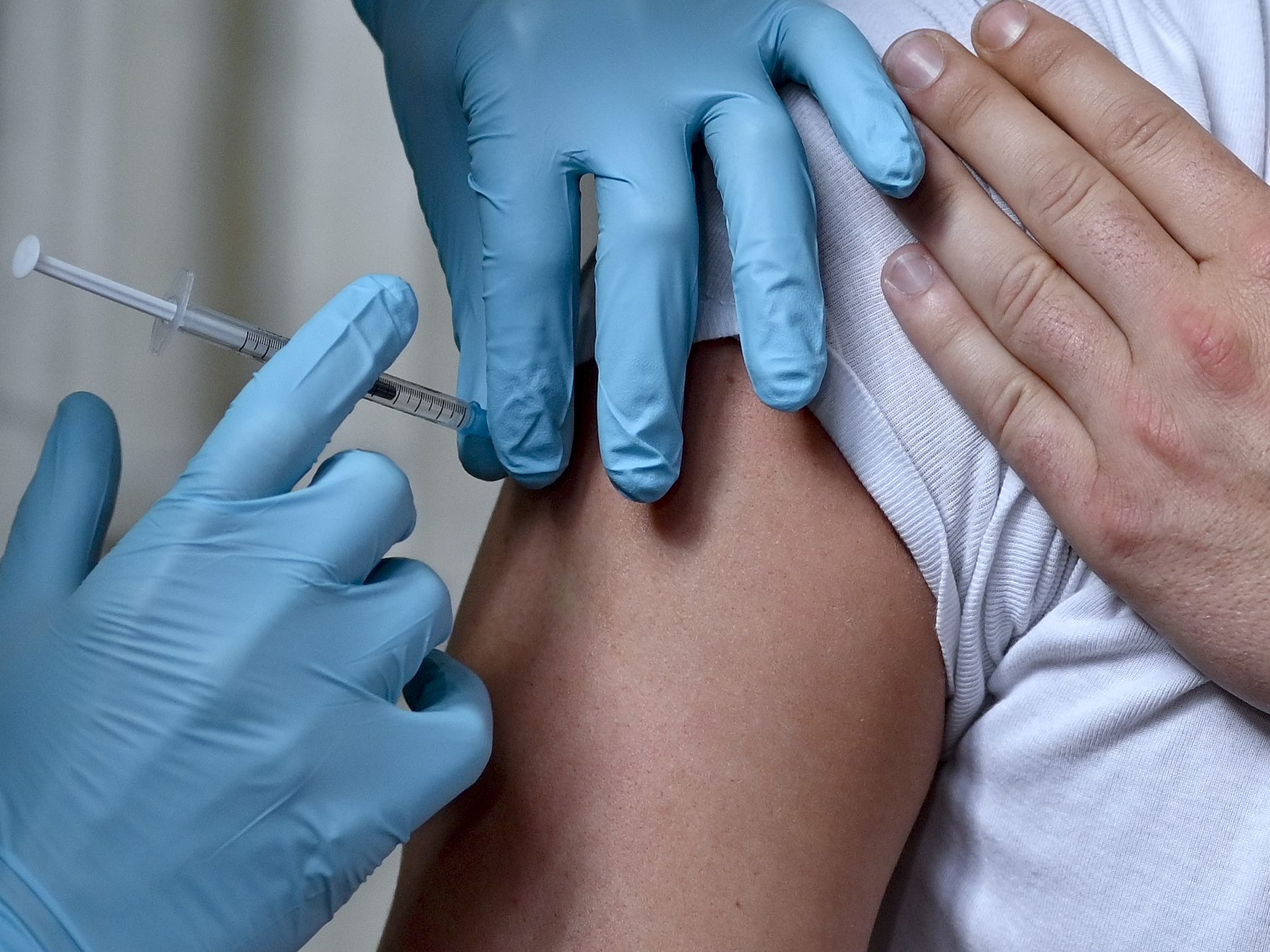 Forscher haben Hinweise auf die Ursache von Herzmuskelentündungen nach einer Corona-Impfung gefunden.